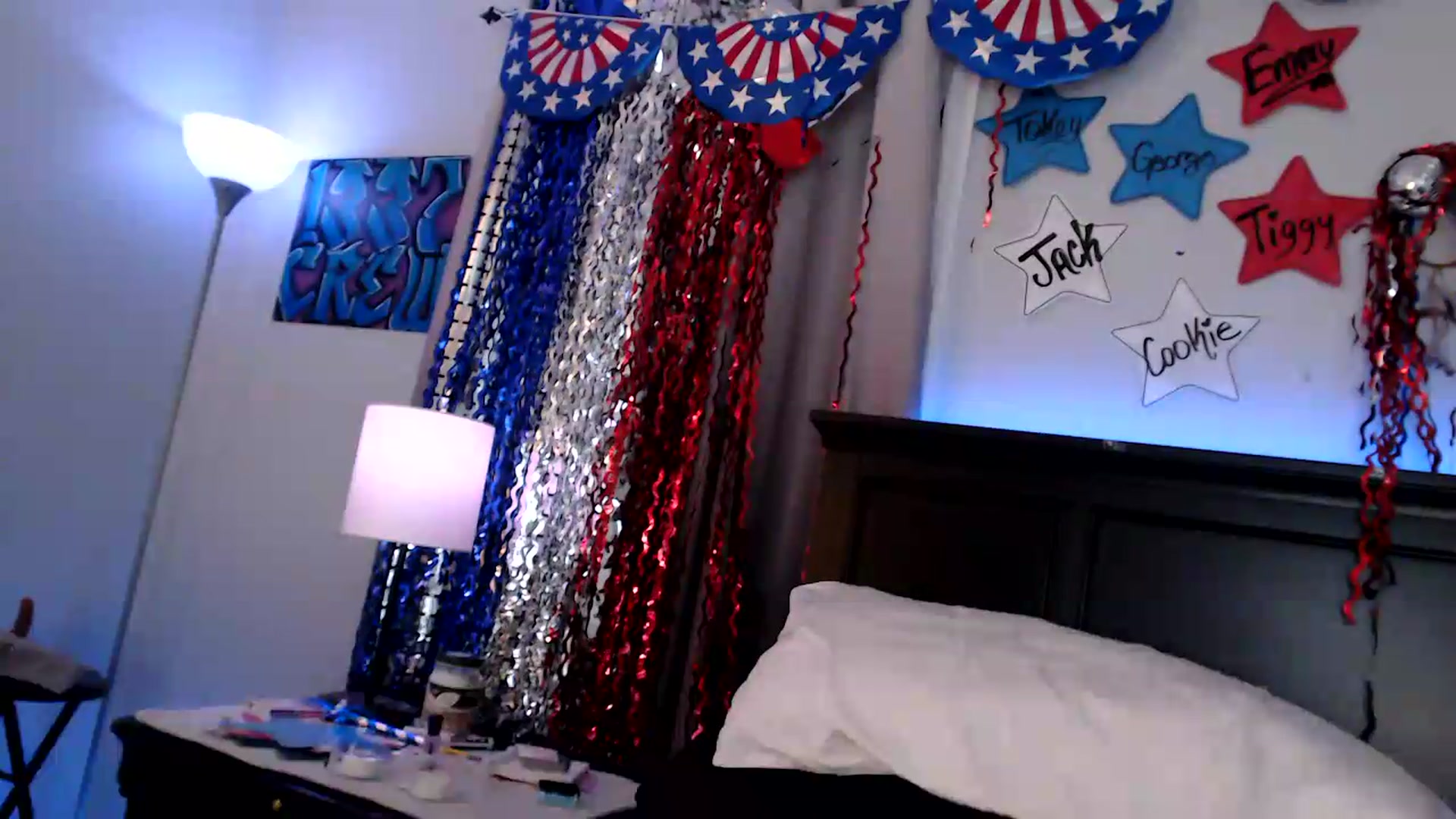 Gallery image thumbnail from CookieCapone's myfreecams stream on, 07/19/2026, 07:49 image 2 of 20