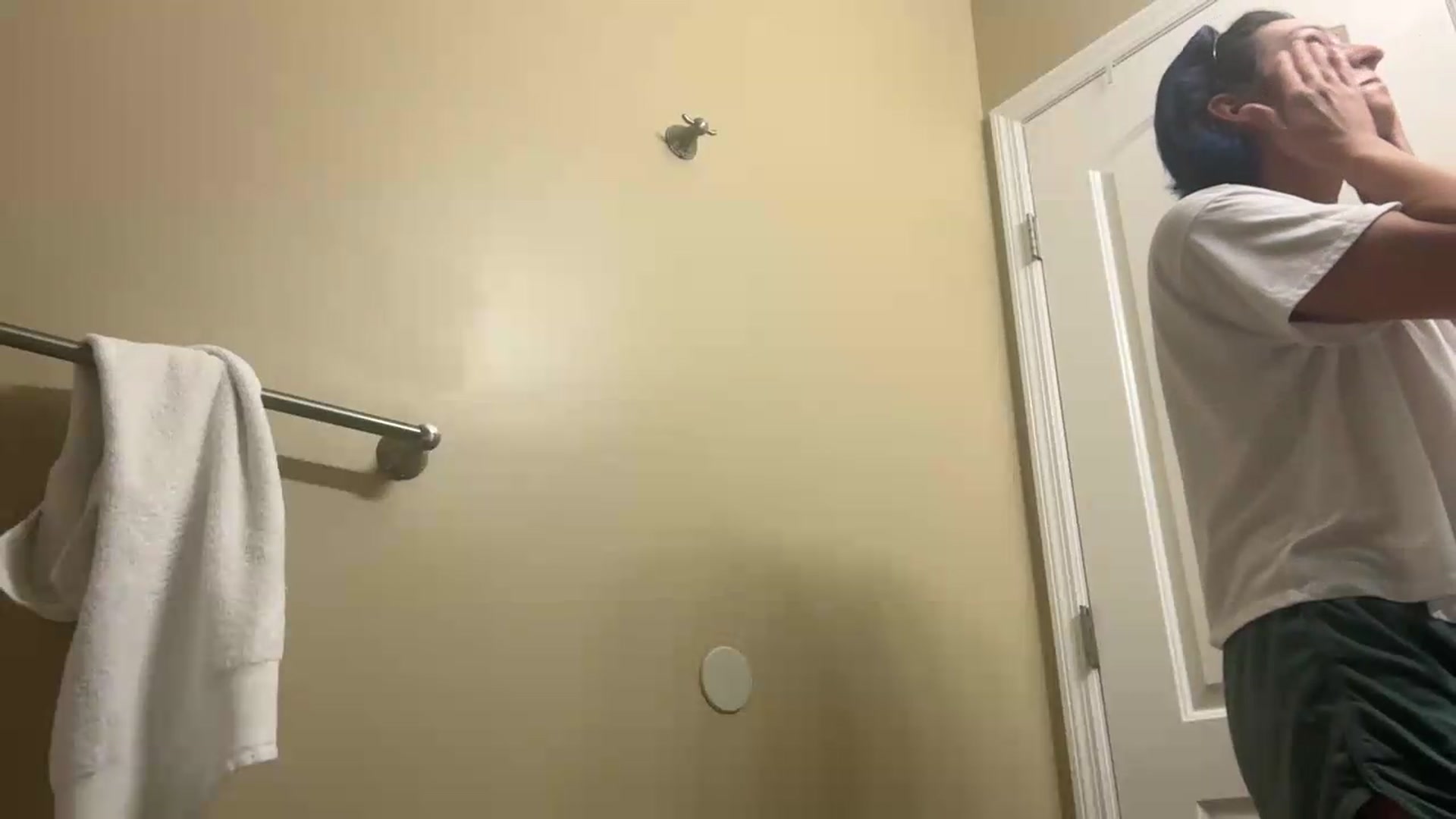 Gallery image thumbnail from CookieCapone's myfreecams stream on, 07/24/2026, 06:47 image 4 of 20