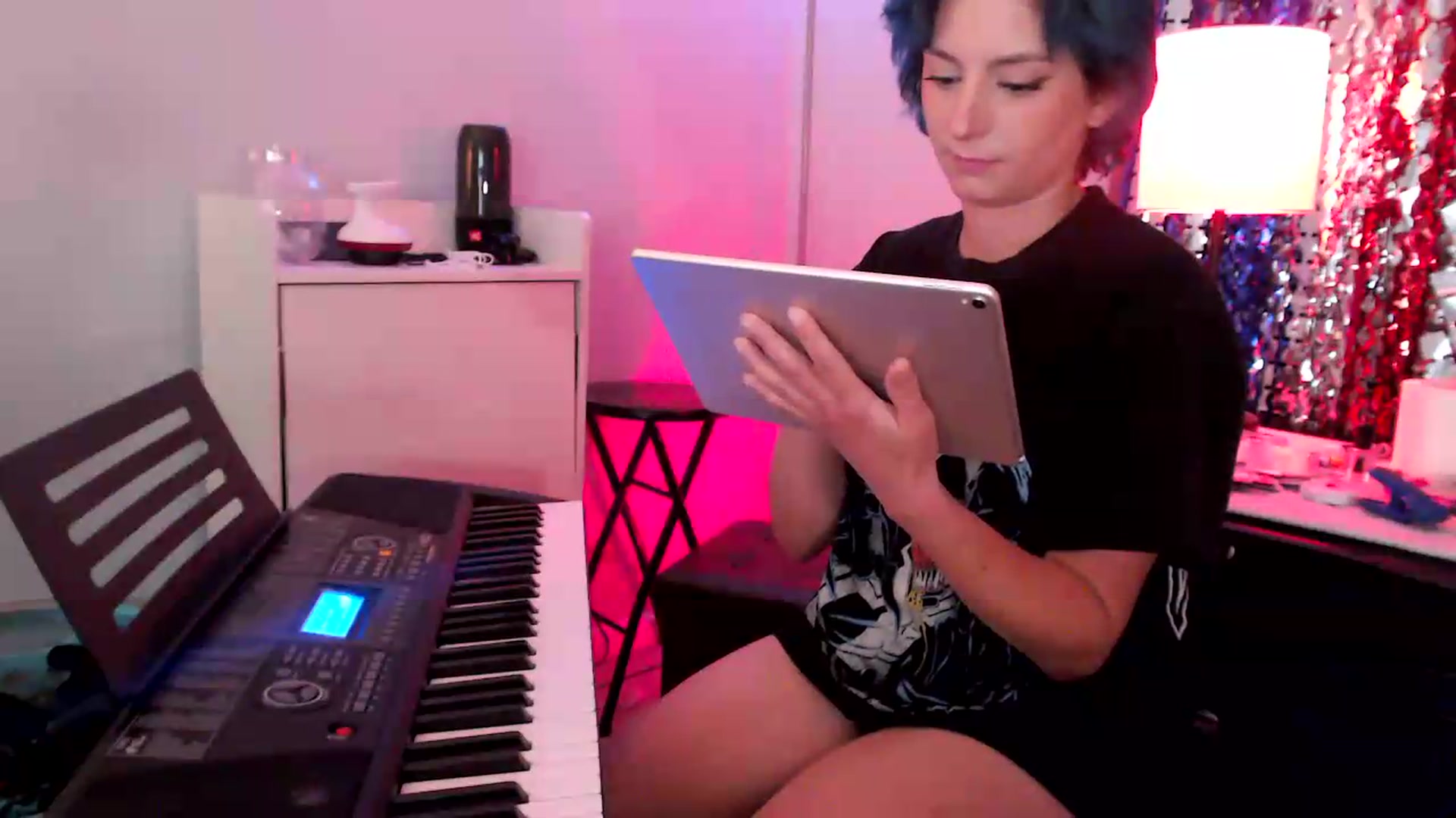 Gallery image thumbnail from CookieCapone's myfreecams stream on, 07/30/2026, 07:06 image 11 of 20