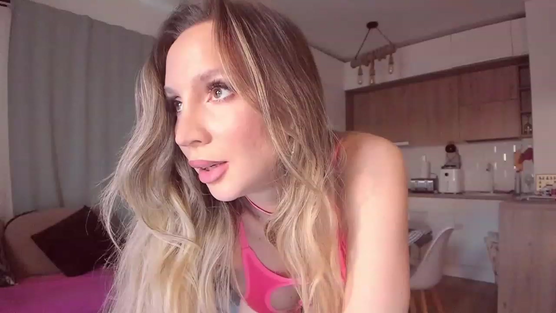 Gallery image thumbnail from CoolElissa's myfreecams stream on, 02/02/2023, 06:04 image 20 of 20