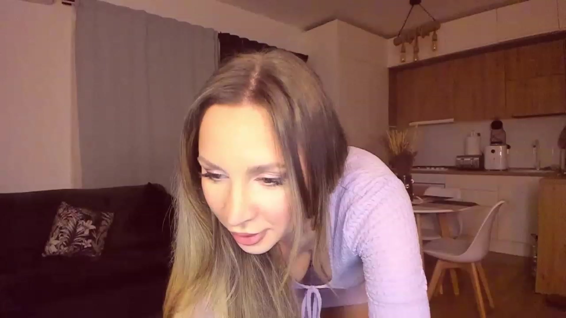 Gallery image thumbnail from CoolElissa's myfreecams stream on, 02/23/2023, 03:42 image 8 of 20