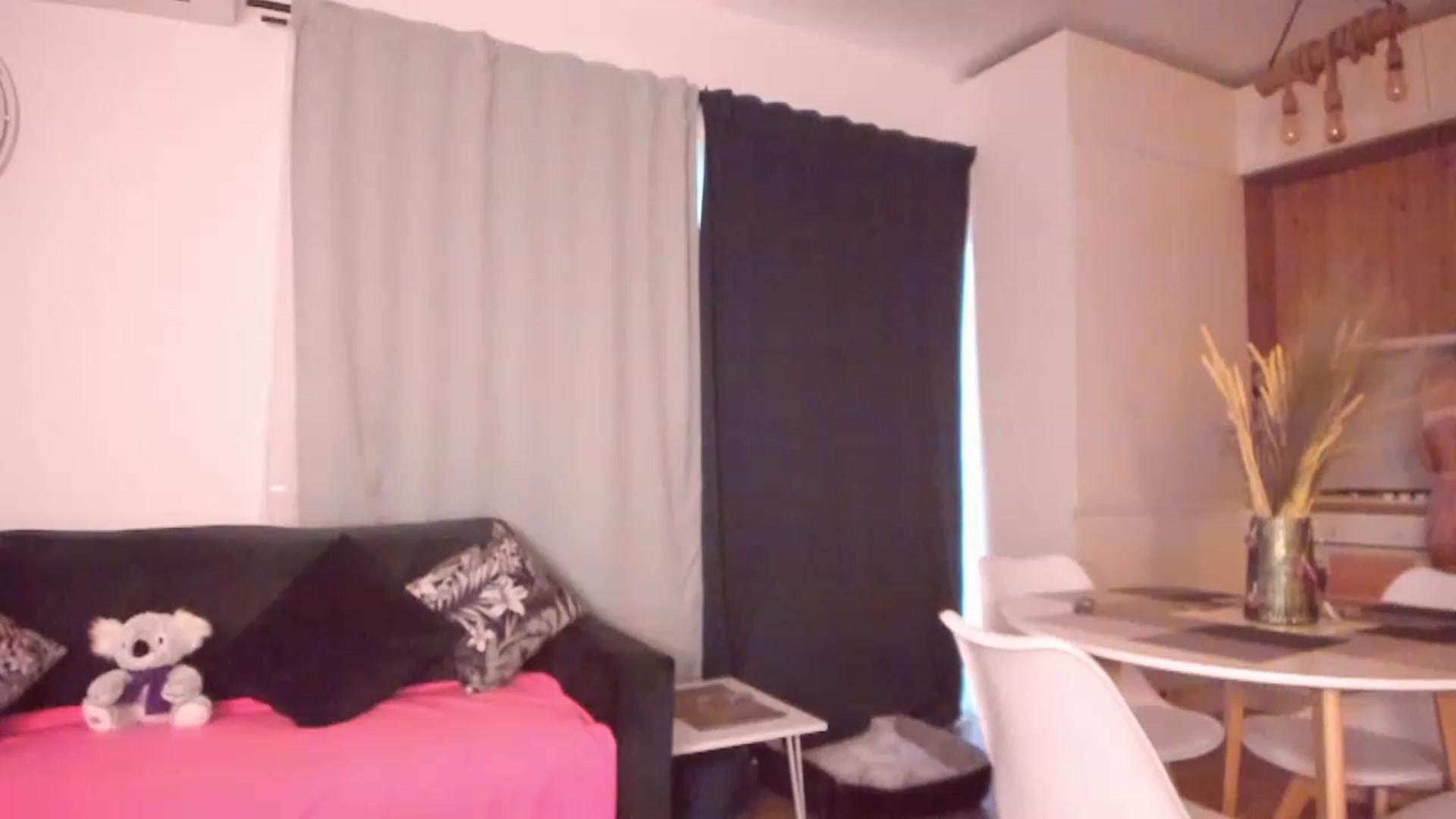 Gallery image thumbnail from CoolElissa's myfreecams stream on, 02/25/2023, 06:41 image 3 of 20