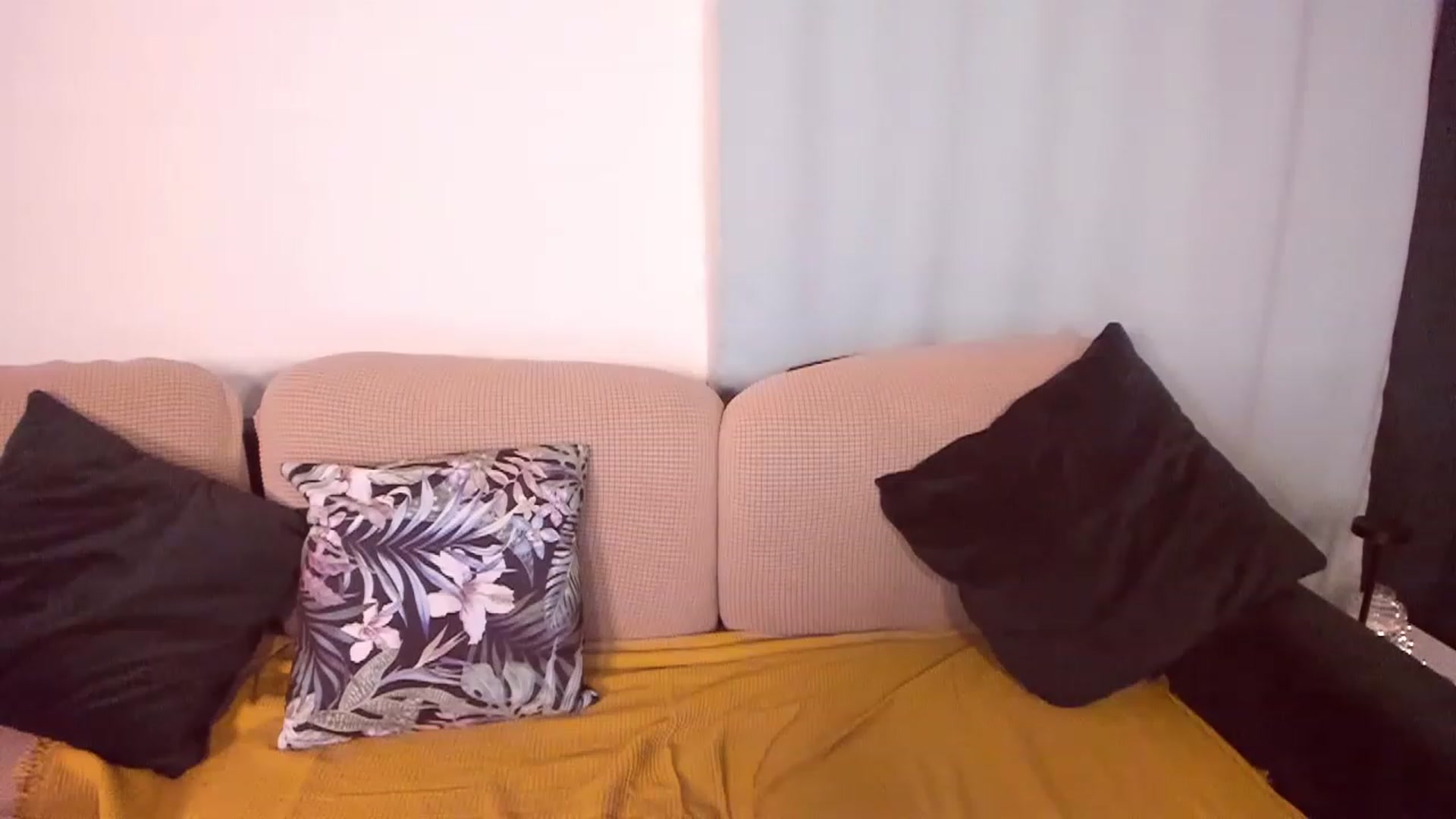Gallery image thumbnail from CoolElissa's myfreecams stream on, 05/09/2023, 03:06 image 8 of 20