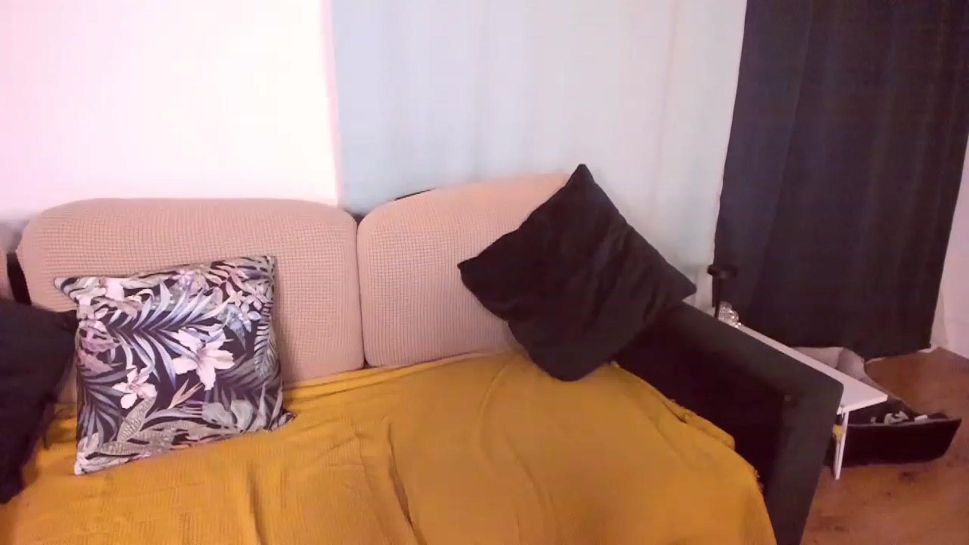 Gallery image thumbnail from CoolElissa's myfreecams stream on, 05/09/2023, 03:06 image 15 of 20