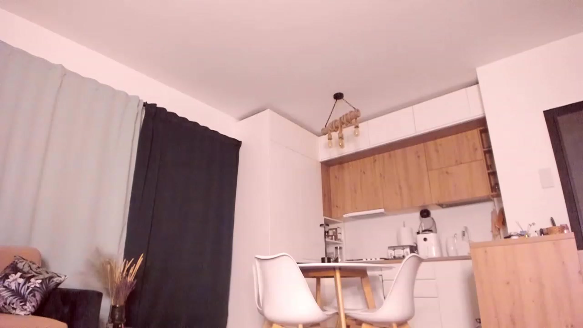 Gallery image thumbnail from CoolElissa's myfreecams stream on, 05/16/2023, 03:38 image 10 of 20