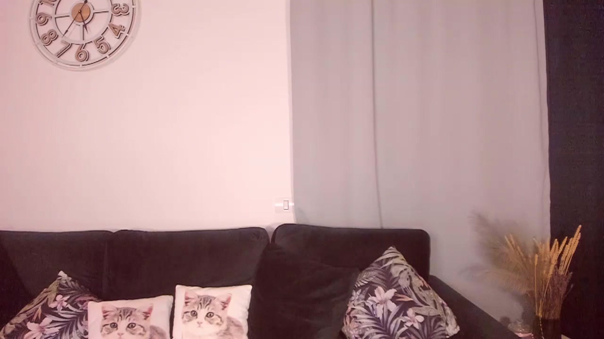 Gallery image thumbnail from CoolElissa's myfreecams stream on, 07/20/2023, 03:02 image 8 of 20