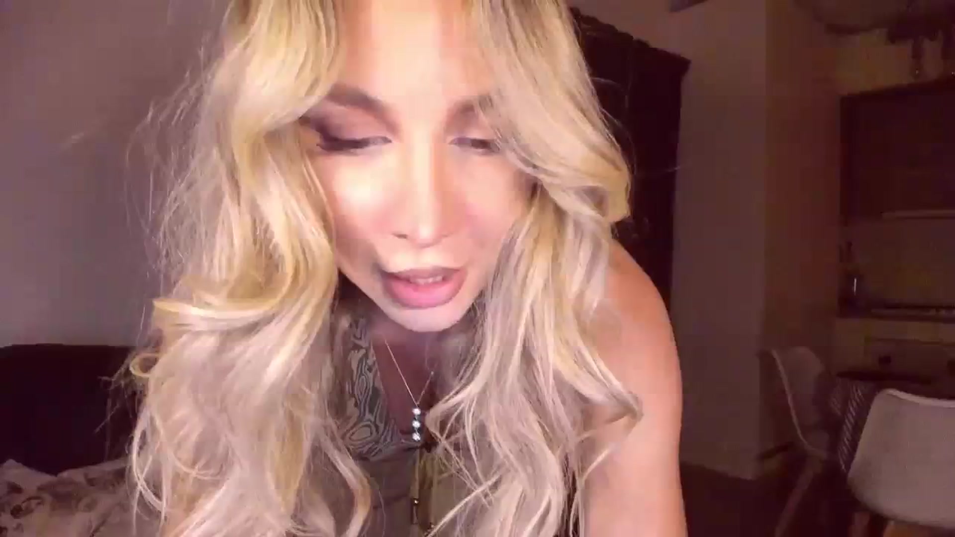 Gallery image thumbnail from CoolElissa's myfreecams stream on, 09/11/2023, 01:57 image 1 of 20