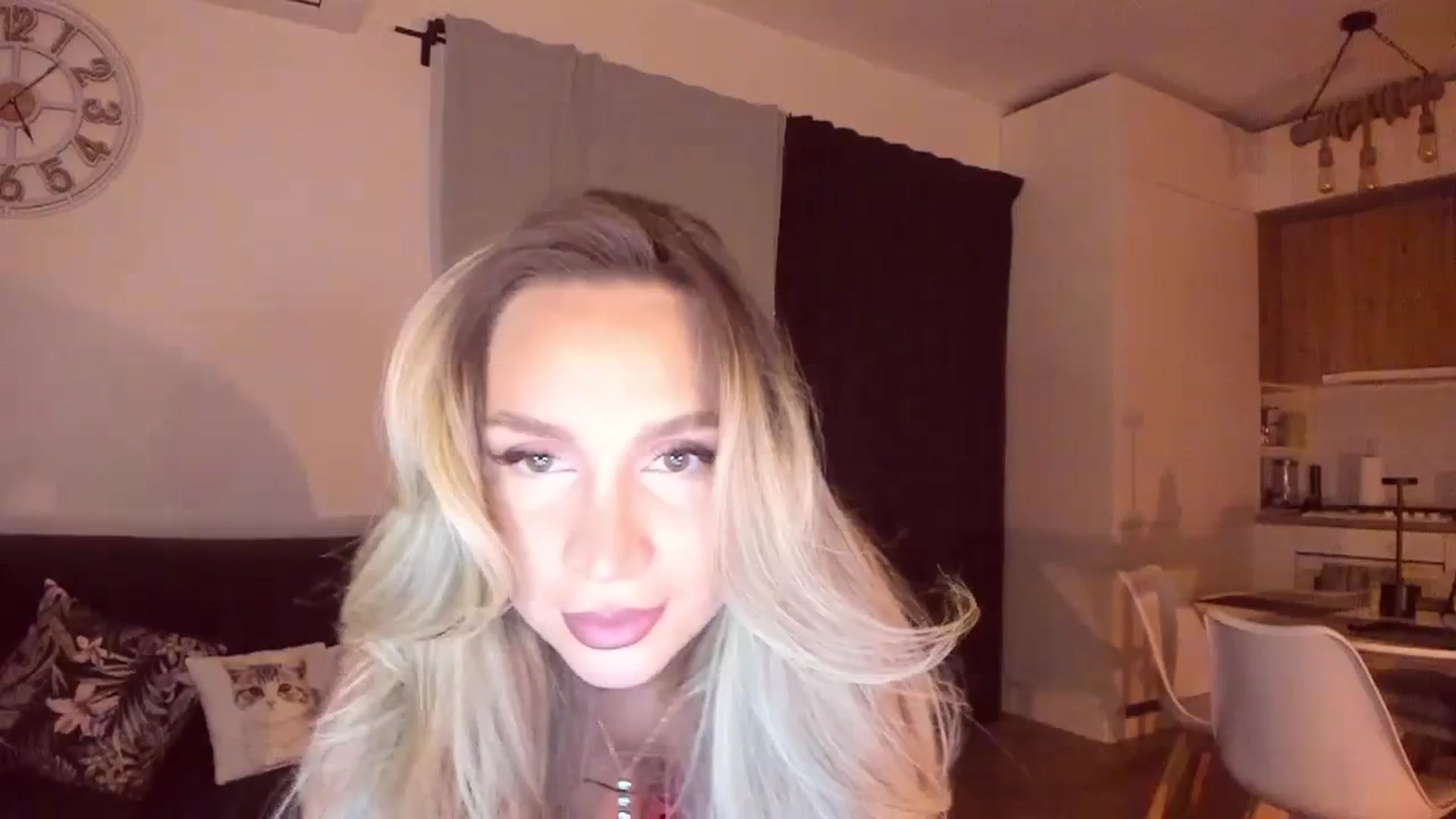 Gallery image thumbnail from CoolElissa's myfreecams stream on, 10/07/2023, 02:11 image 18 of 20