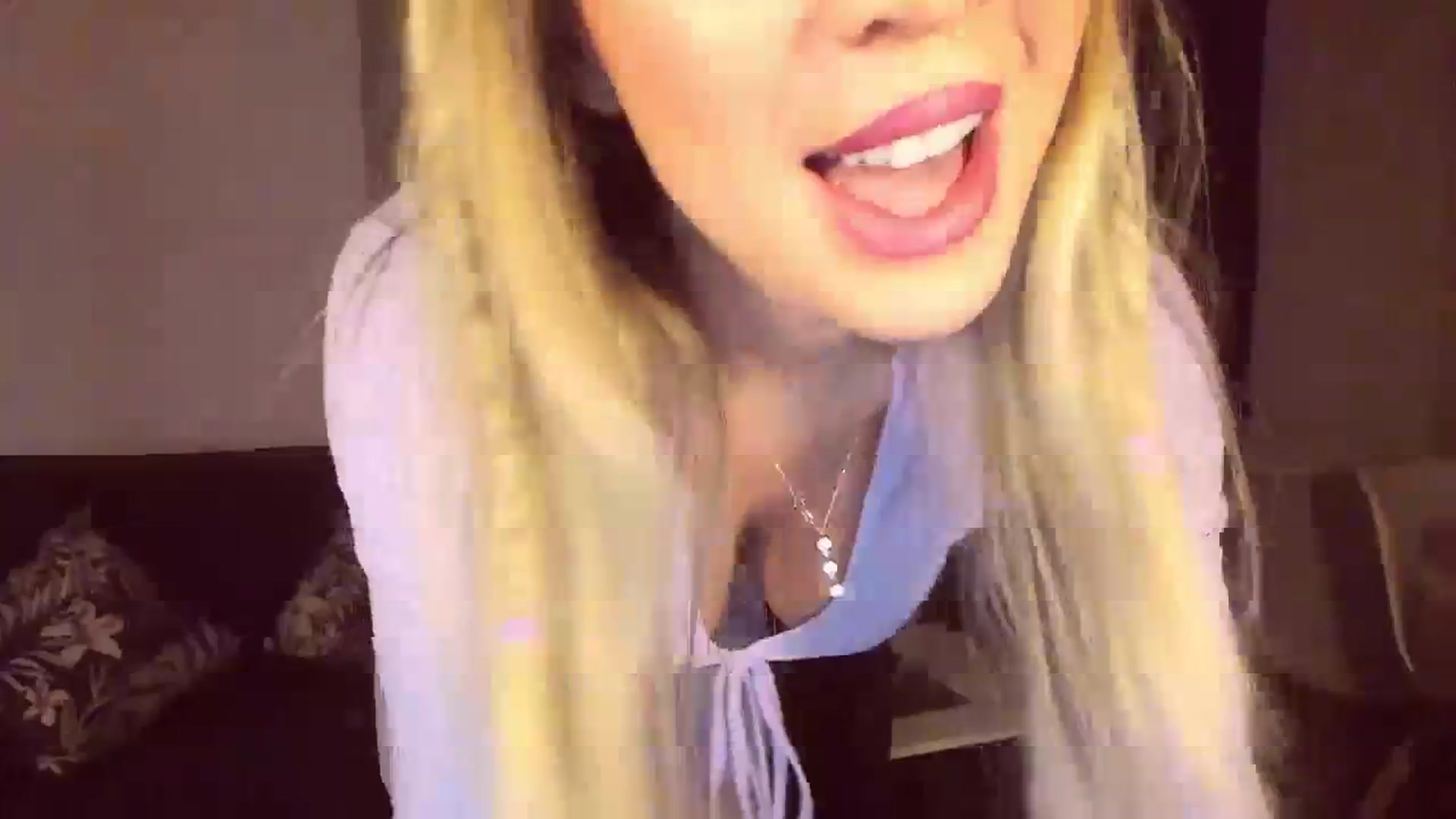 Gallery image thumbnail from CoolElissa's myfreecams stream on, 10/12/2023, 01:33 image 7 of 20