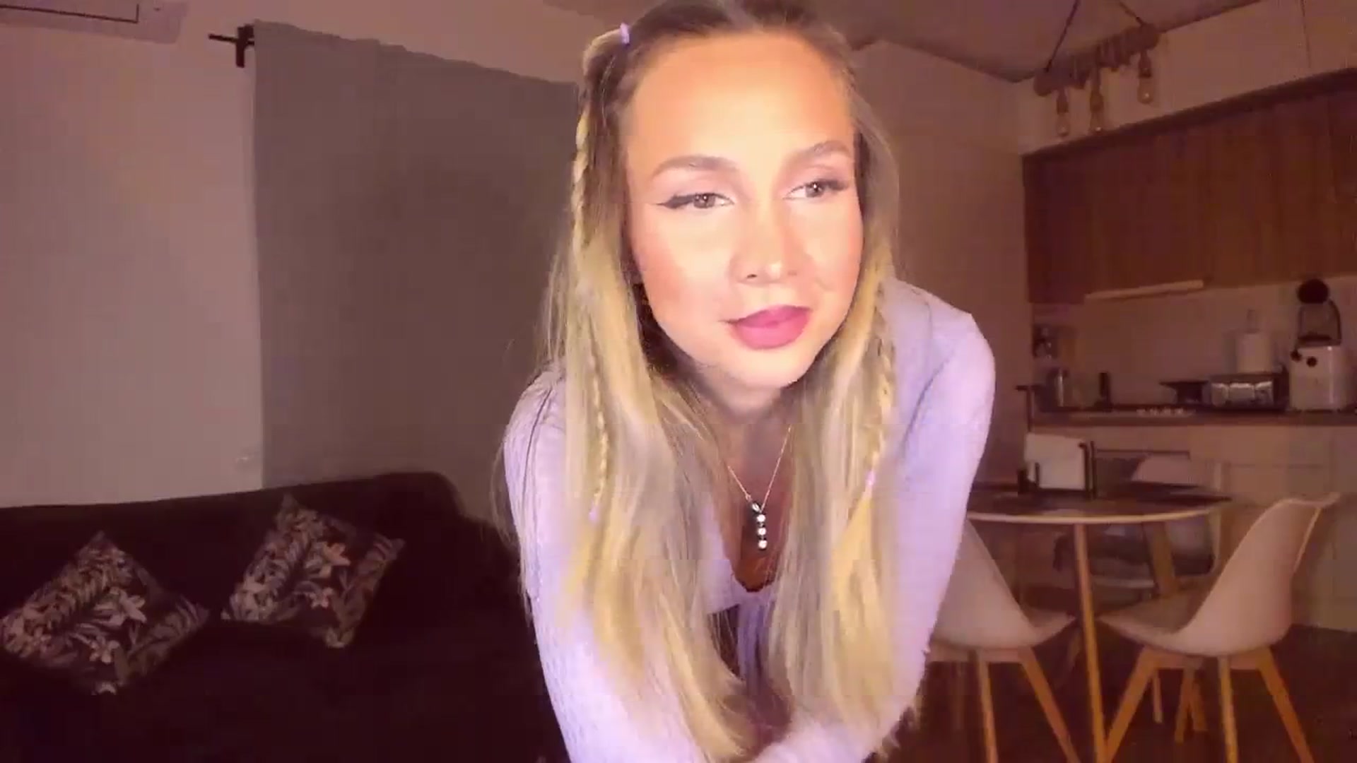 Gallery image thumbnail from CoolElissa's myfreecams stream on, 10/12/2023, 01:55 image 13 of 20