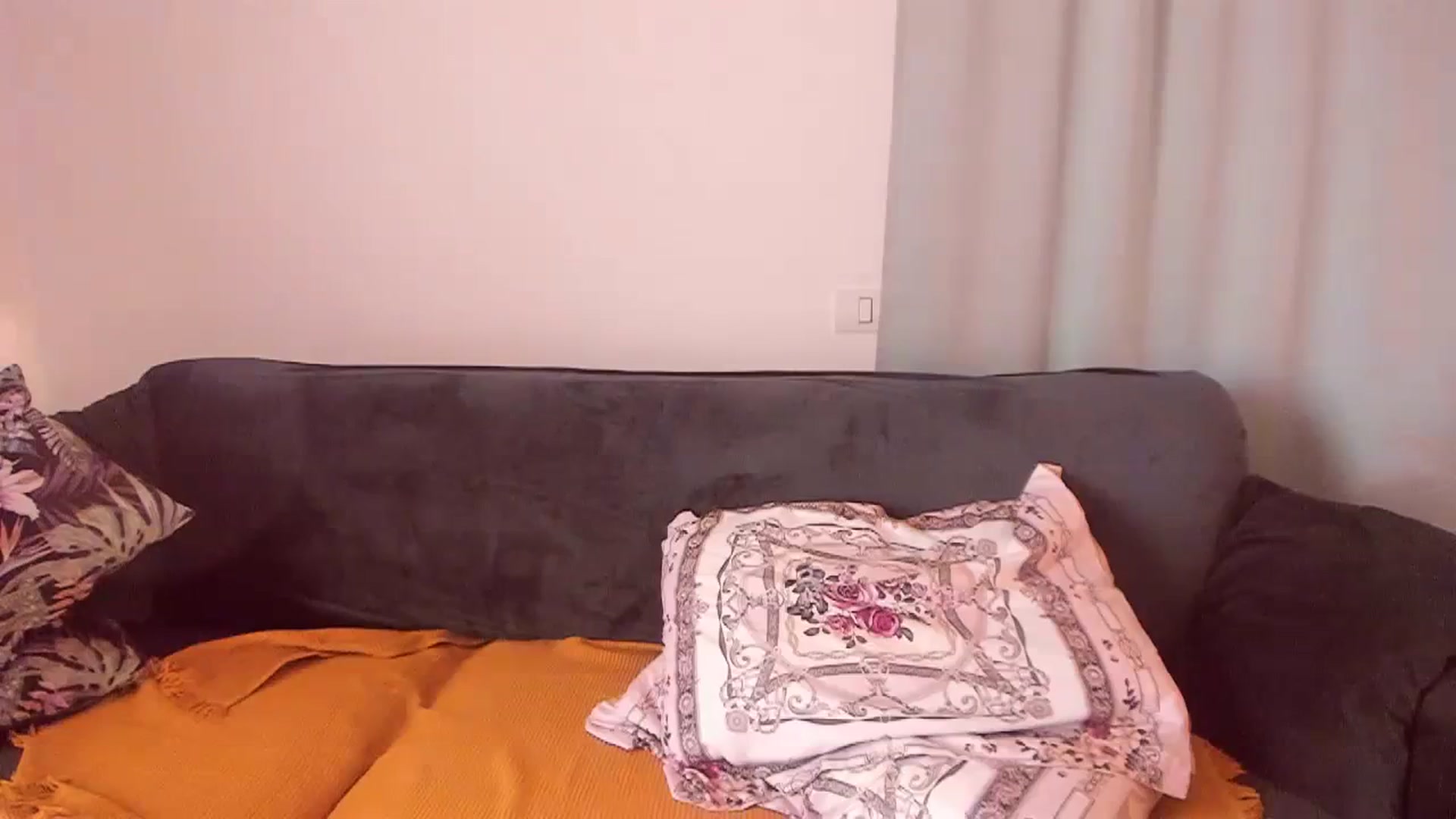 Gallery image thumbnail from CoolElissa's myfreecams stream on, 10/12/2023, 06:00 image 14 of 20