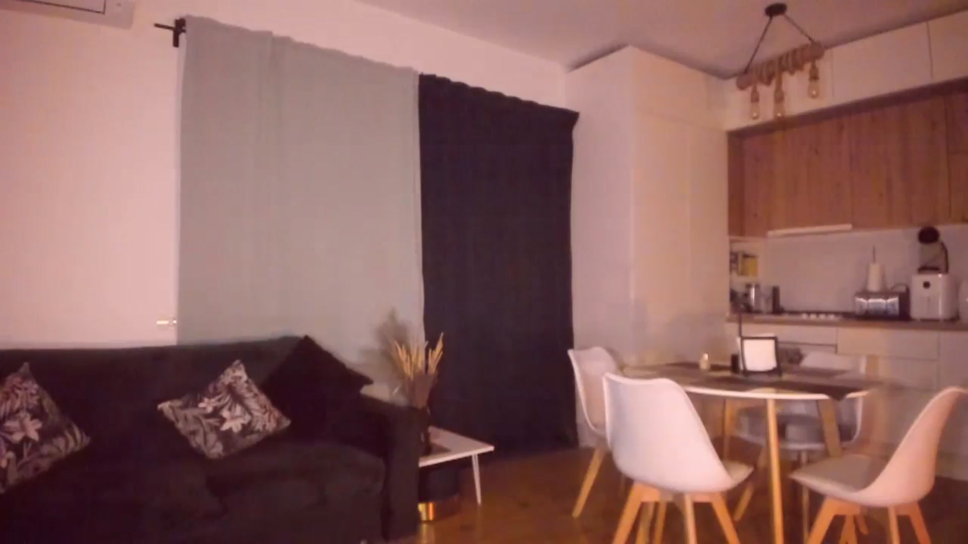 Gallery image thumbnail from CoolElissa's myfreecams stream on, 10/22/2023, 02:34 image 7 of 20