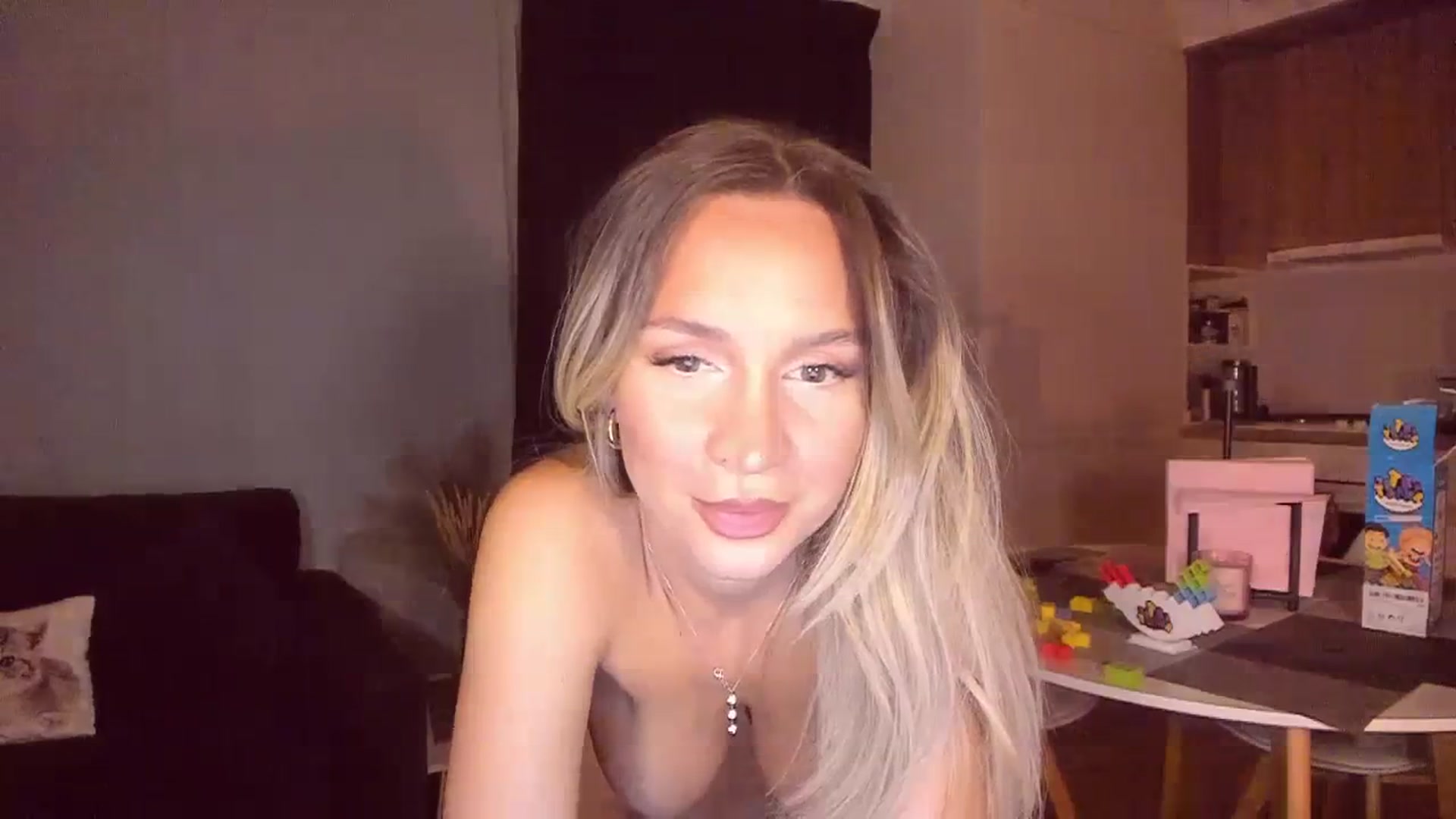 Gallery image thumbnail from CoolElissa's myfreecams stream on, 10/31/2023, 03:29 image 5 of 20