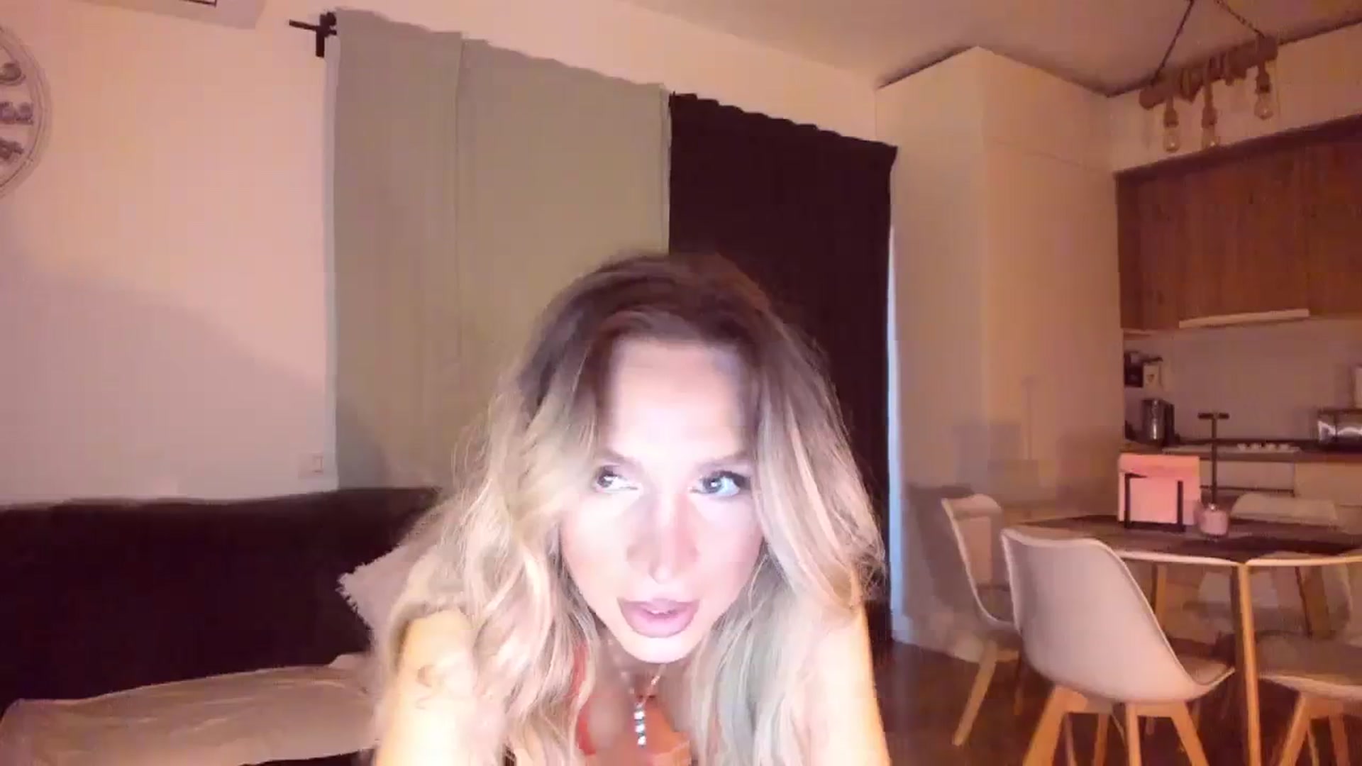 Gallery image thumbnail from CoolElissa's myfreecams stream on, 11/05/2023, 05:20 image 14 of 20