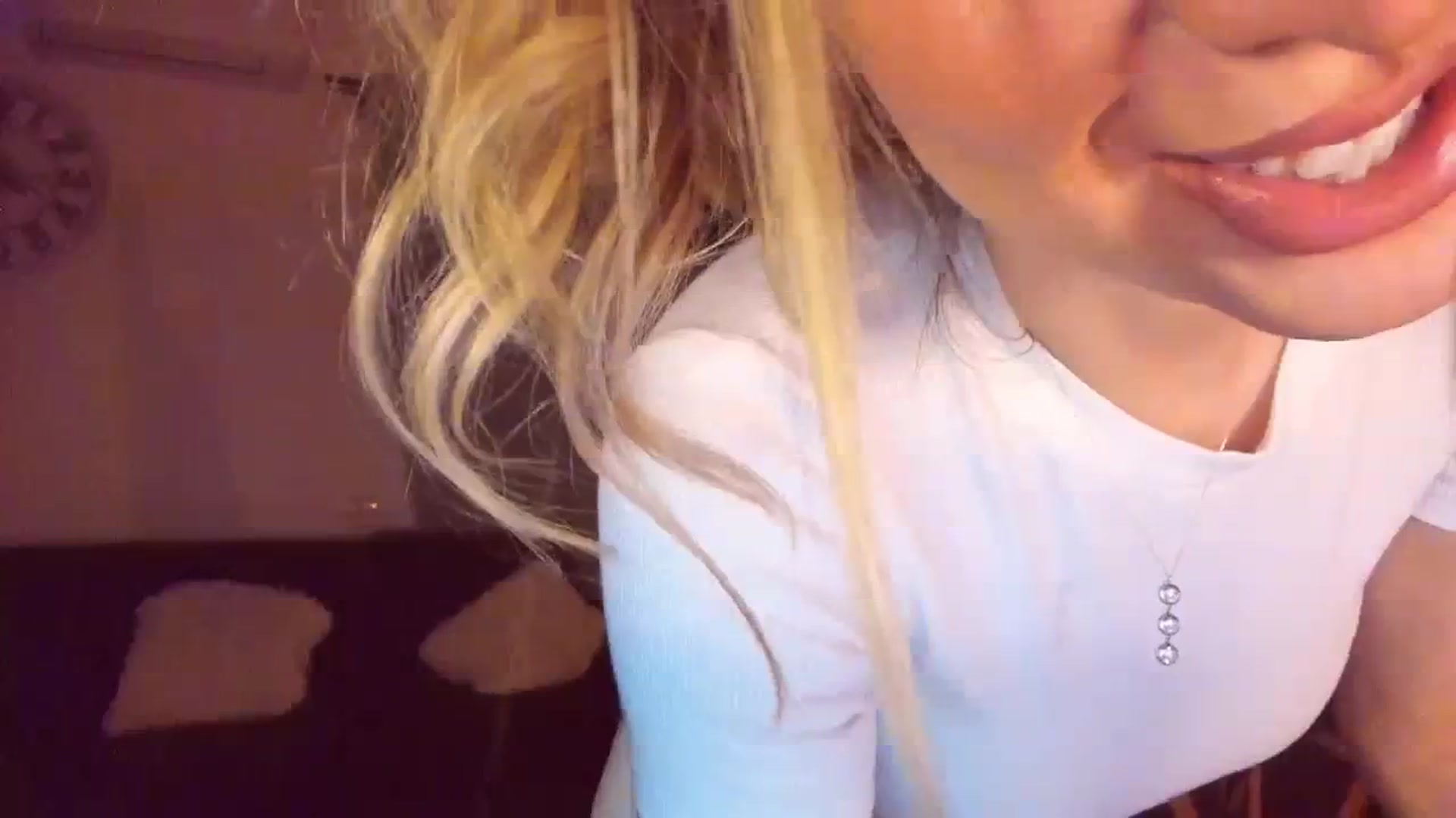 Gallery image thumbnail from CoolElissa's myfreecams stream on, 11/10/2023, 02:29 image 17 of 20