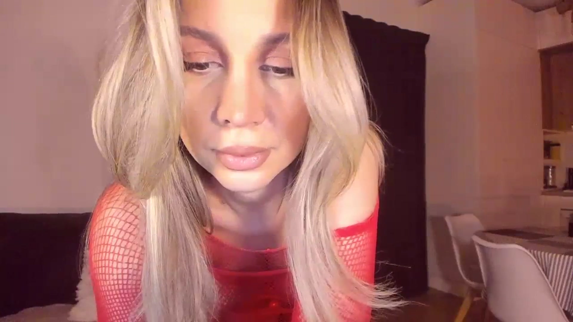 Gallery image thumbnail from CoolElissa's myfreecams stream on, 11/18/2023, 05:18 image 14 of 20