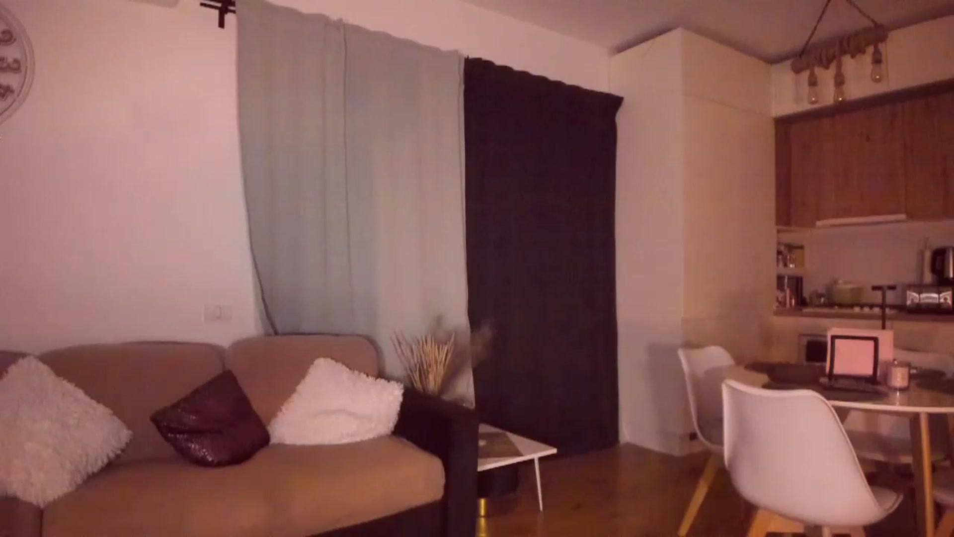 Gallery image thumbnail from CoolElissa's myfreecams stream on, 12/22/2023, 01:51 image 18 of 20
