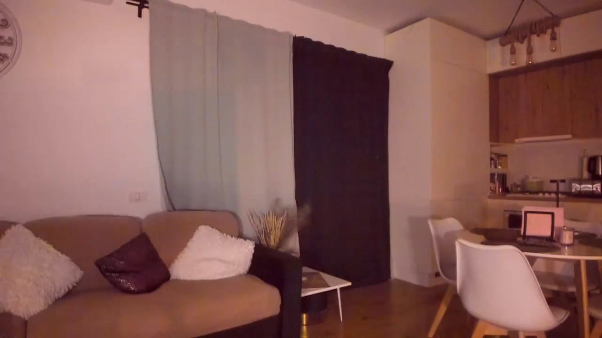 Gallery image thumbnail from CoolElissa's myfreecams stream on, 12/22/2023, 01:51 image 19 of 20