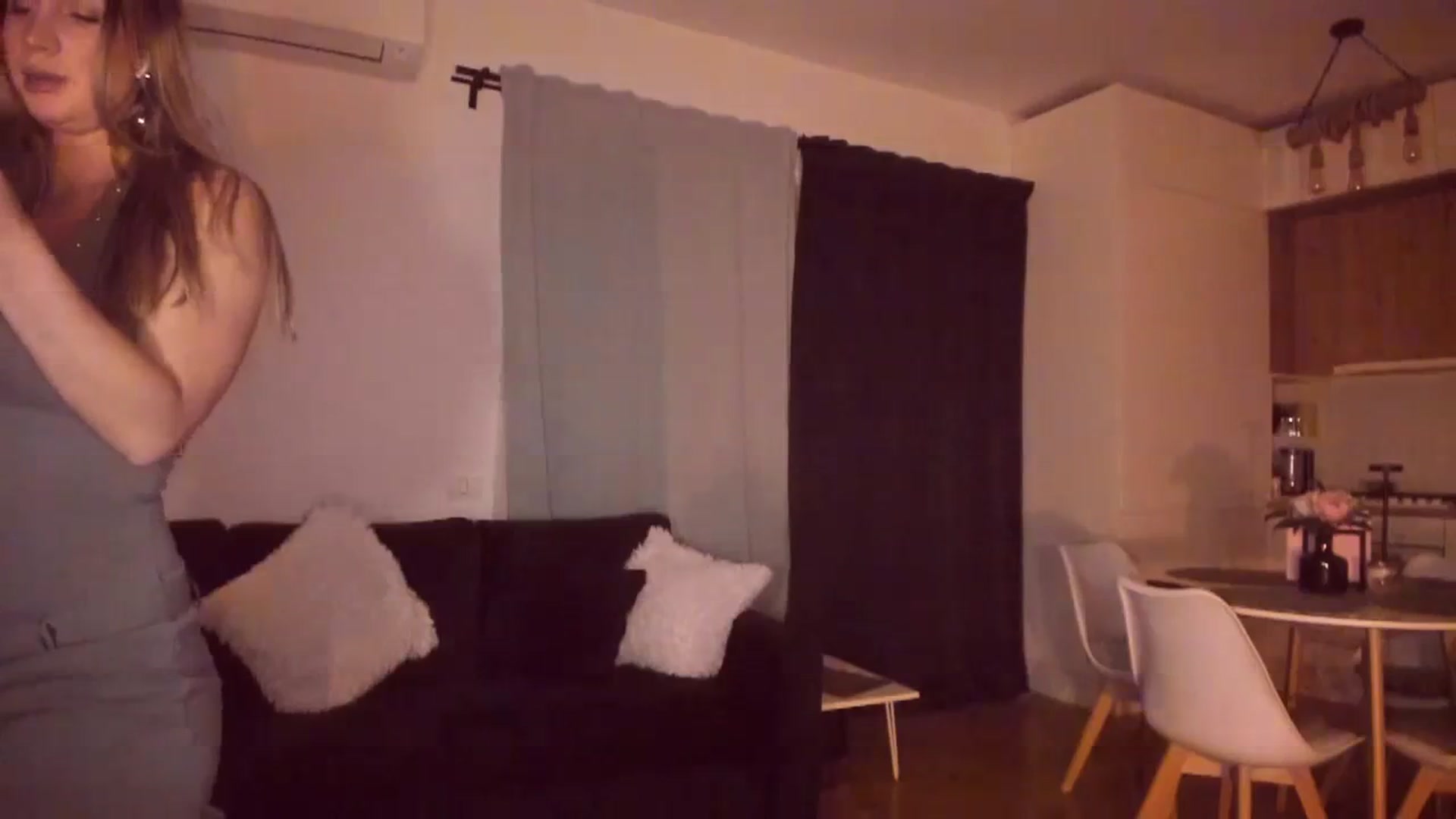 Gallery image thumbnail from CoolElissa's myfreecams stream on, 02/17/2024, 03:46 image 9 of 20