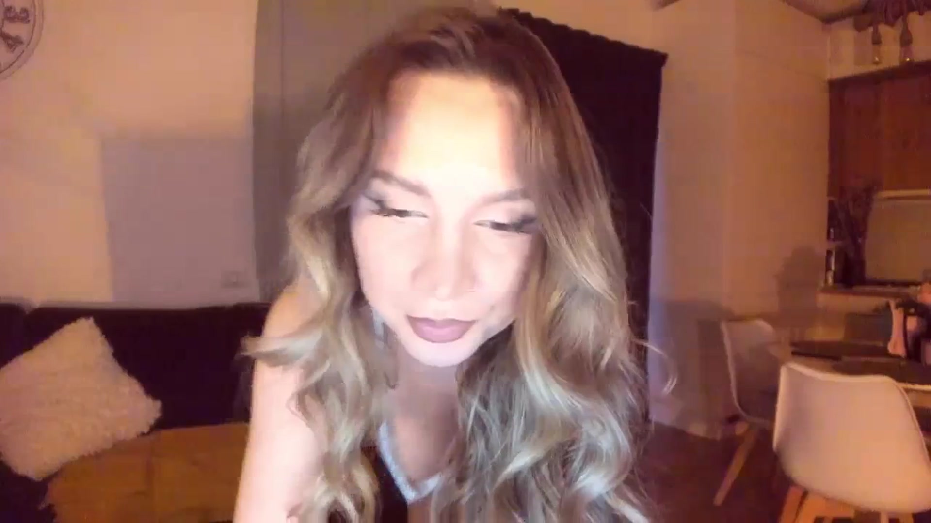 Gallery image thumbnail from CoolElissa's myfreecams stream on, 02/25/2024, 06:09 image 11 of 20