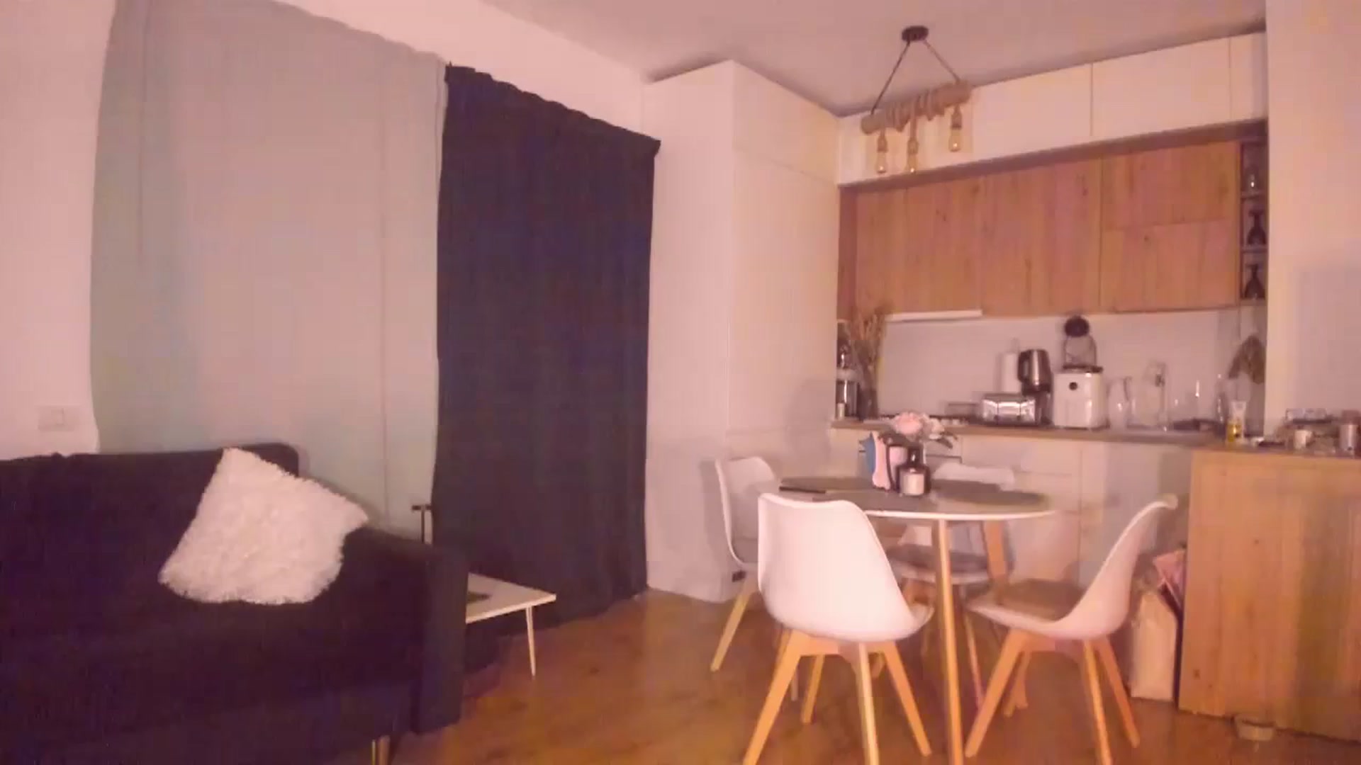 Gallery image thumbnail from CoolElissa's myfreecams stream on, 02/25/2024, 06:09 image 1 of 20