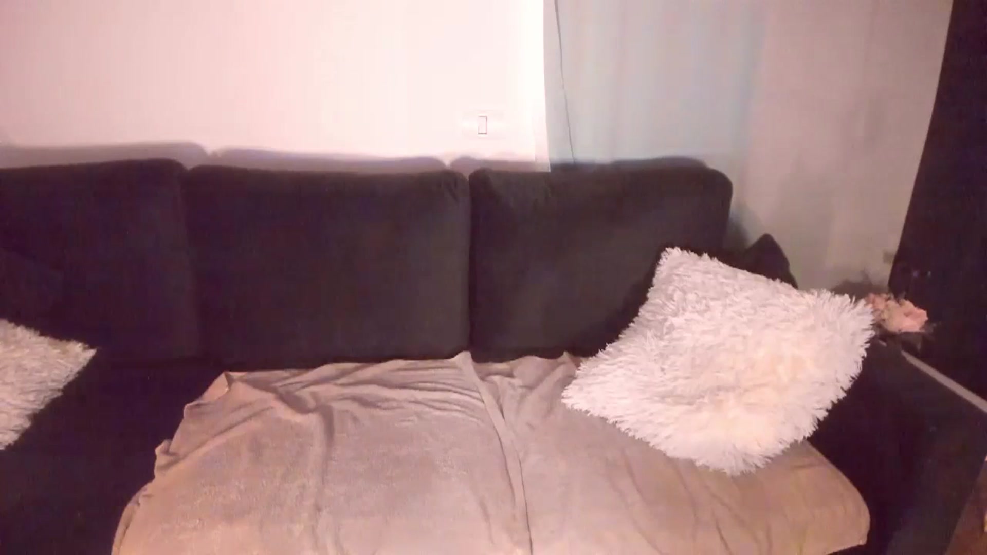 Gallery image thumbnail from CoolElissa's myfreecams stream on, 03/15/2024, 06:41 image 3 of 20