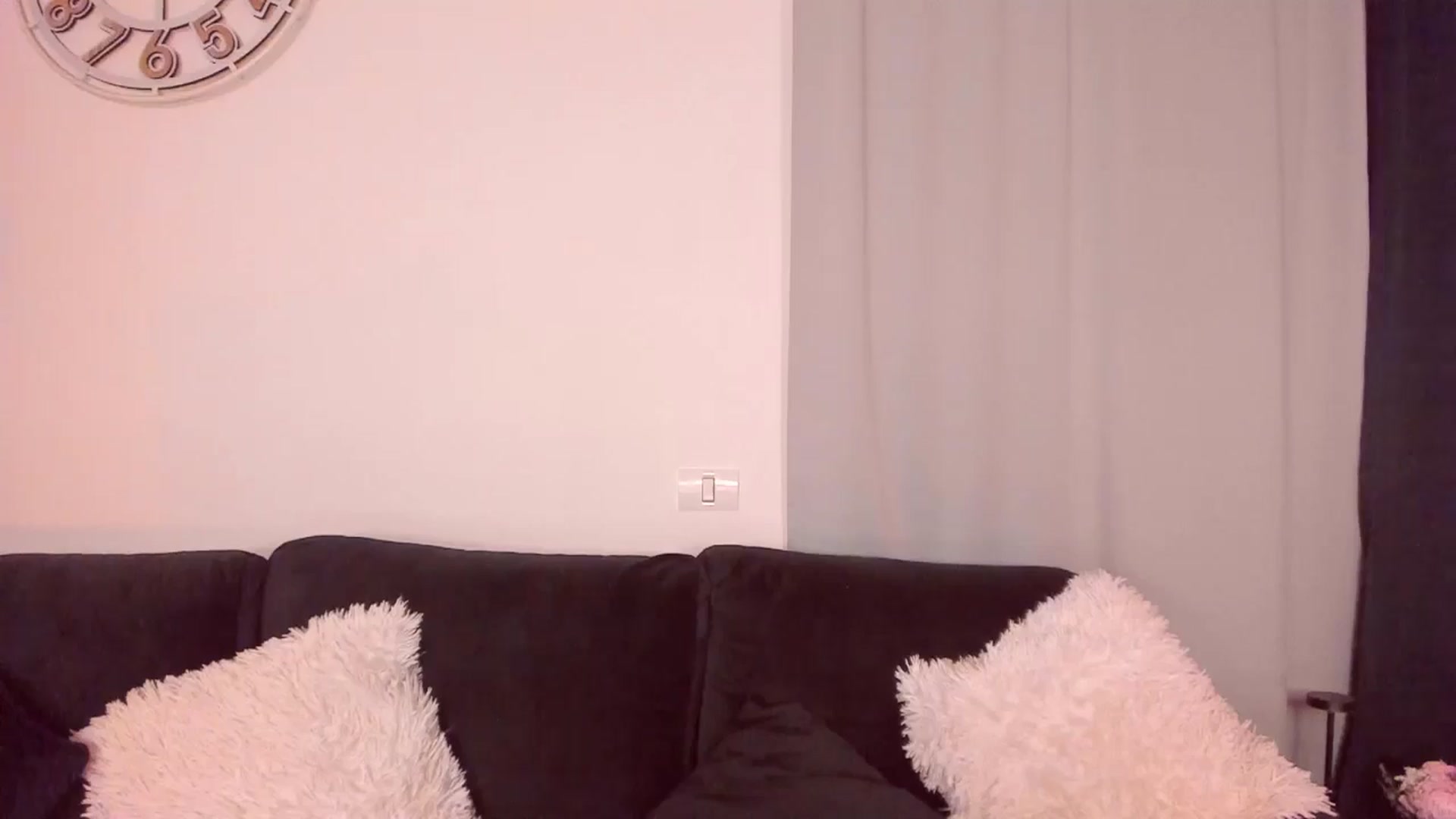 Gallery image thumbnail from CoolElissa's myfreecams stream on, 04/21/2024, 01:21 image 16 of 20