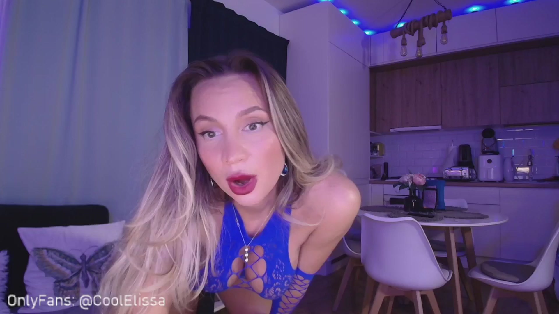 Gallery image thumbnail from CoolElissa's myfreecams stream on, 10/03/2024, 04:42 image 8 of 20