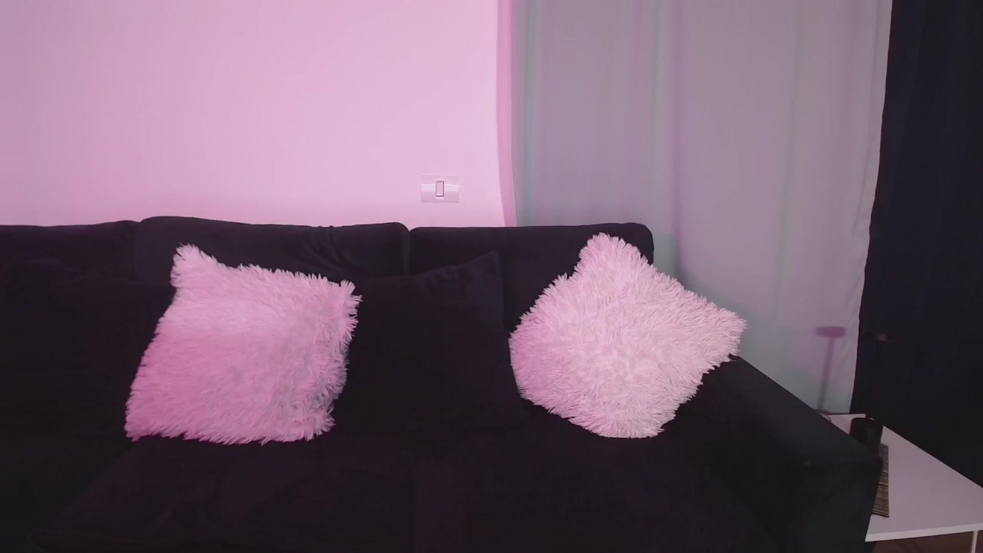 Gallery image thumbnail from CoolElissa's myfreecams stream on, 10/11/2024, 03:42 image 11 of 20