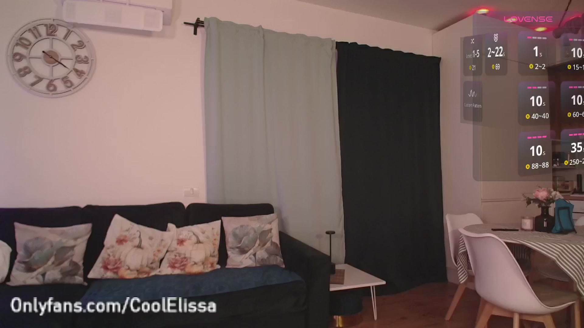 Gallery image thumbnail from CoolElissa's myfreecams stream on, 11/22/2024, 02:27 image 19 of 20