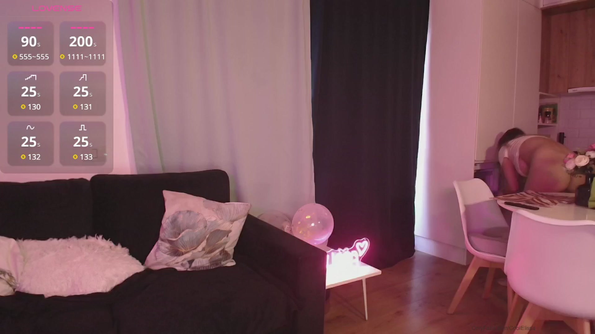 Gallery image thumbnail from CoolElissa's myfreecams stream on, 02/26/2025, 05:39 image 11 of 20
