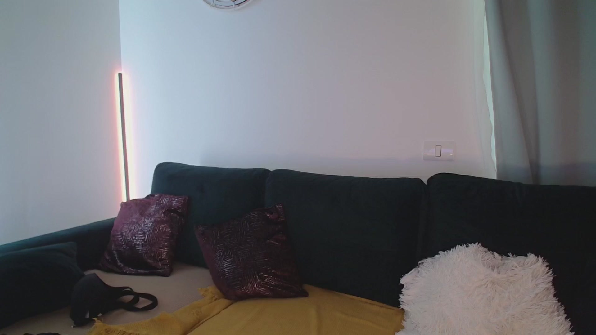 Gallery image thumbnail from CoolElissa's myfreecams stream on, 03/20/2025, 08:04 image 20 of 20