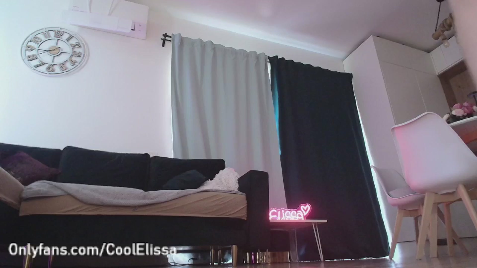 Gallery image thumbnail from CoolElissa's myfreecams stream on, 03/22/2025, 07:28 image 8 of 20