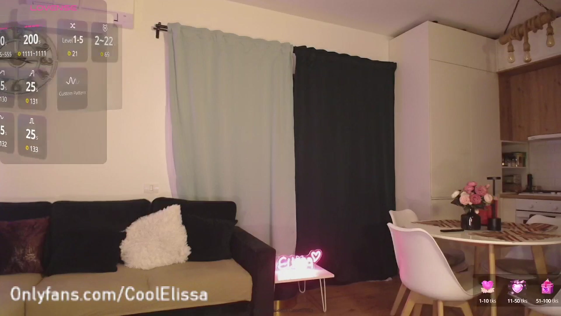 Gallery image thumbnail from CoolElissa's myfreecams stream on, 03/23/2025, 01:58 image 17 of 20
