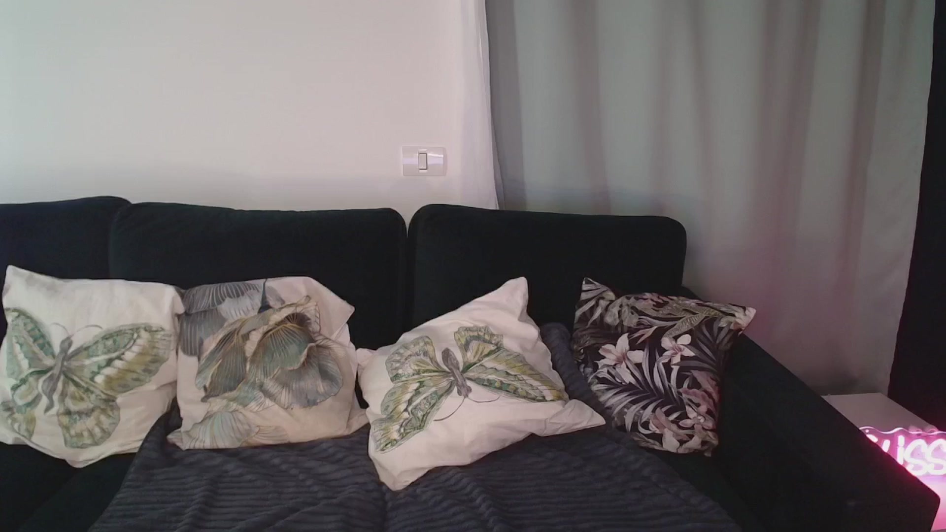 Gallery image thumbnail from CoolElissa's myfreecams stream on, 05/04/2025, 05:08 image 7 of 20