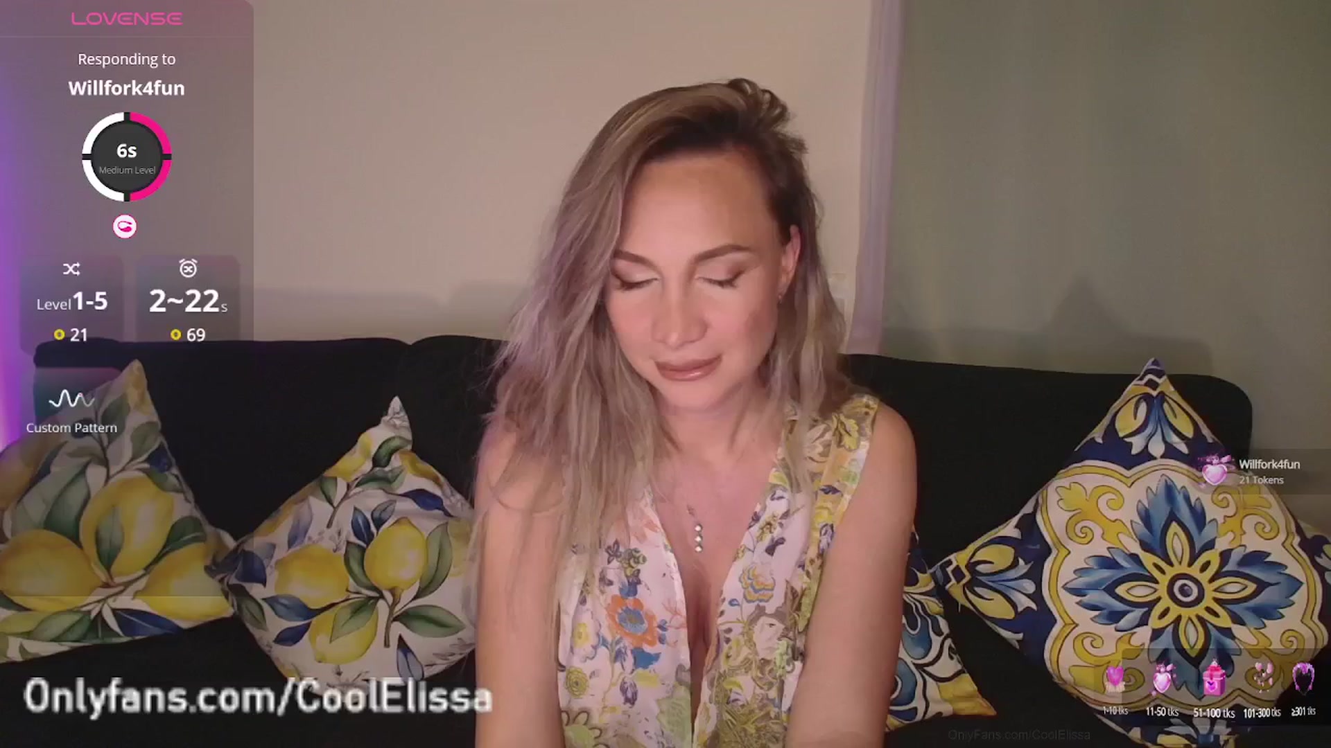 Gallery image thumbnail from CoolElissa's myfreecams stream on, 05/17/2025, 05:33 image 1 of 20