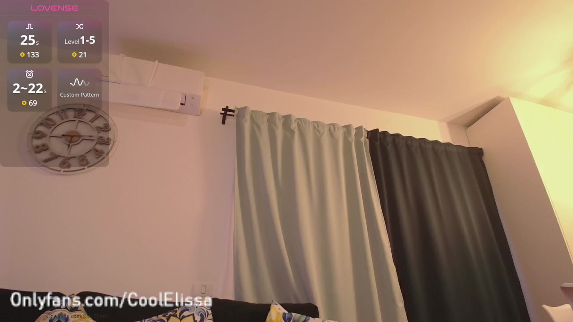 Gallery image thumbnail from CoolElissa's myfreecams stream on, 05/29/2025, 03:32 image 5 of 20