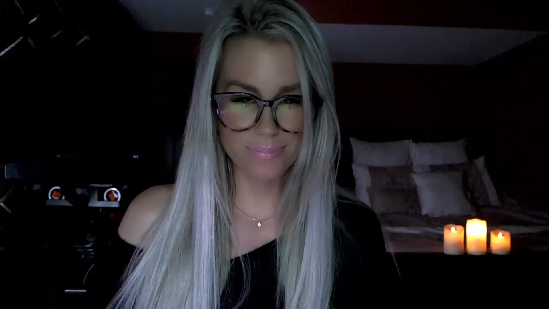 Gallery image thumbnail from Cora9's myfreecams stream on, 12/02/2022, 06:07 image 12 of 20