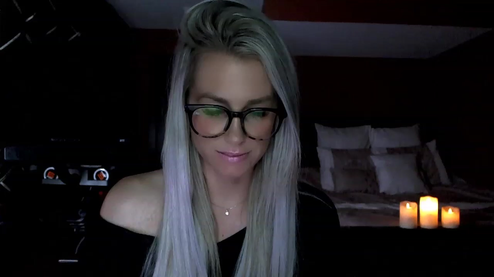 Gallery image thumbnail from Cora9's myfreecams stream on, 12/02/2022, 06:07 image 18 of 20