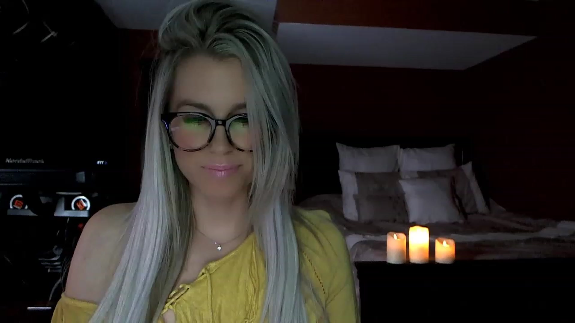 Gallery image thumbnail from Cora9's myfreecams stream on, 12/07/2022, 05:29 image 2 of 20