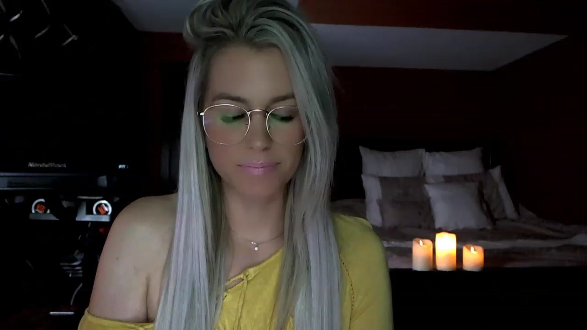 Gallery image thumbnail from Cora9's myfreecams stream on, 12/07/2022, 05:29 image 19 of 20