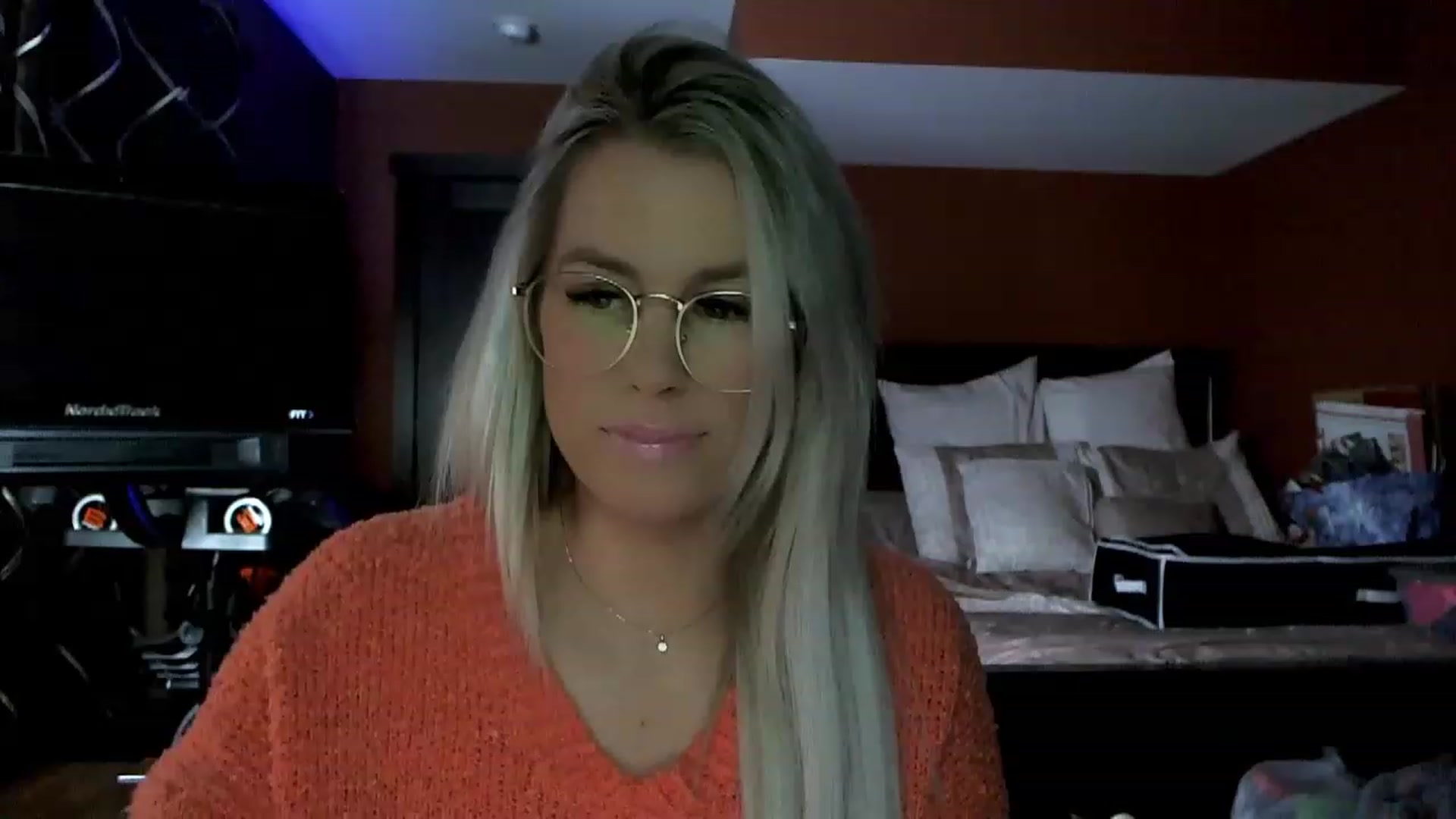 Gallery image thumbnail from Cora9's myfreecams stream on, 12/23/2022, 05:55 image 2 of 20