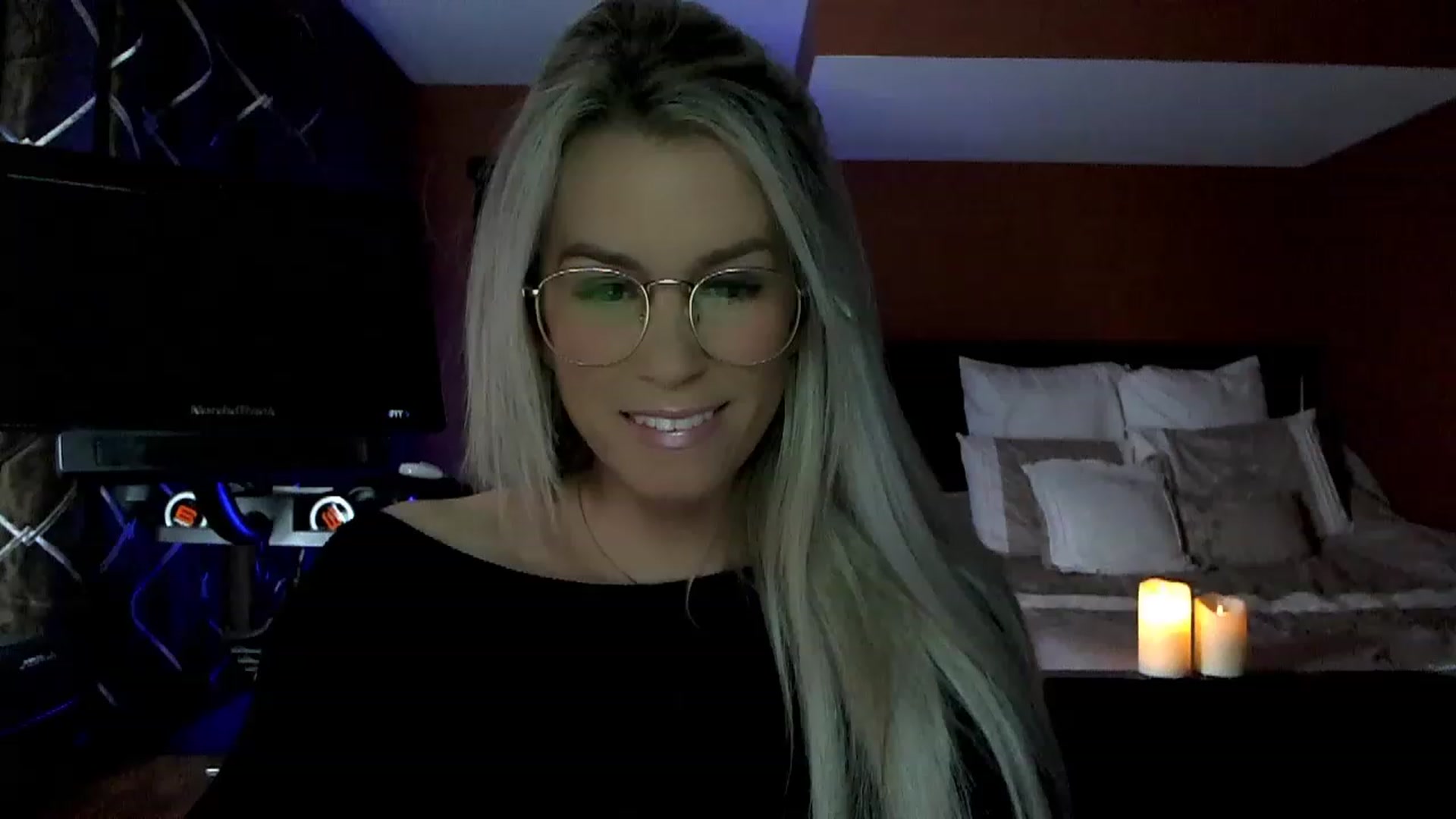 Gallery image thumbnail from Cora9's myfreecams stream on, 12/28/2022, 05:33 image 2 of 20