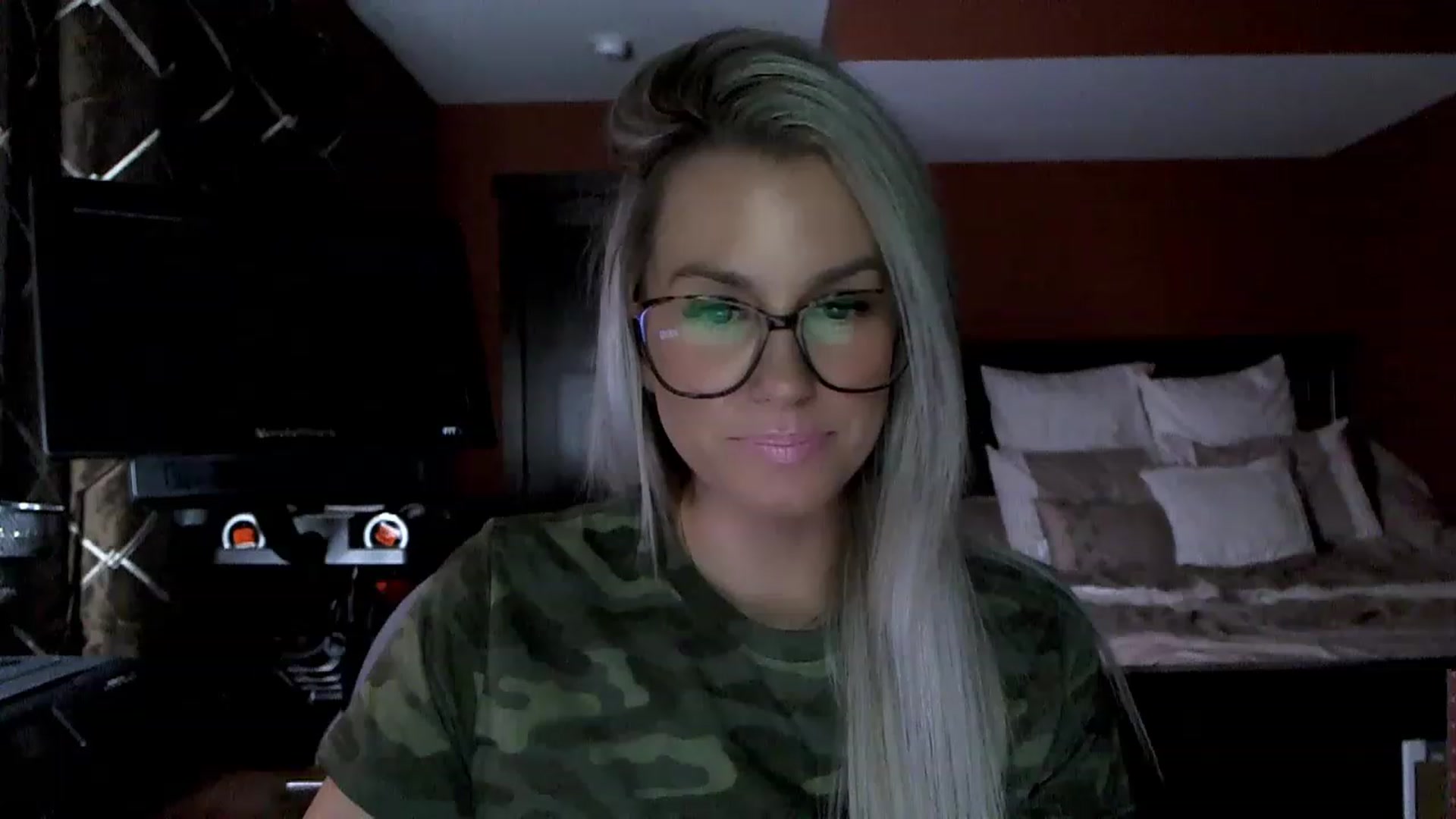 Gallery image thumbnail from Cora9's myfreecams stream on, 01/17/2023, 05:46 image 11 of 20