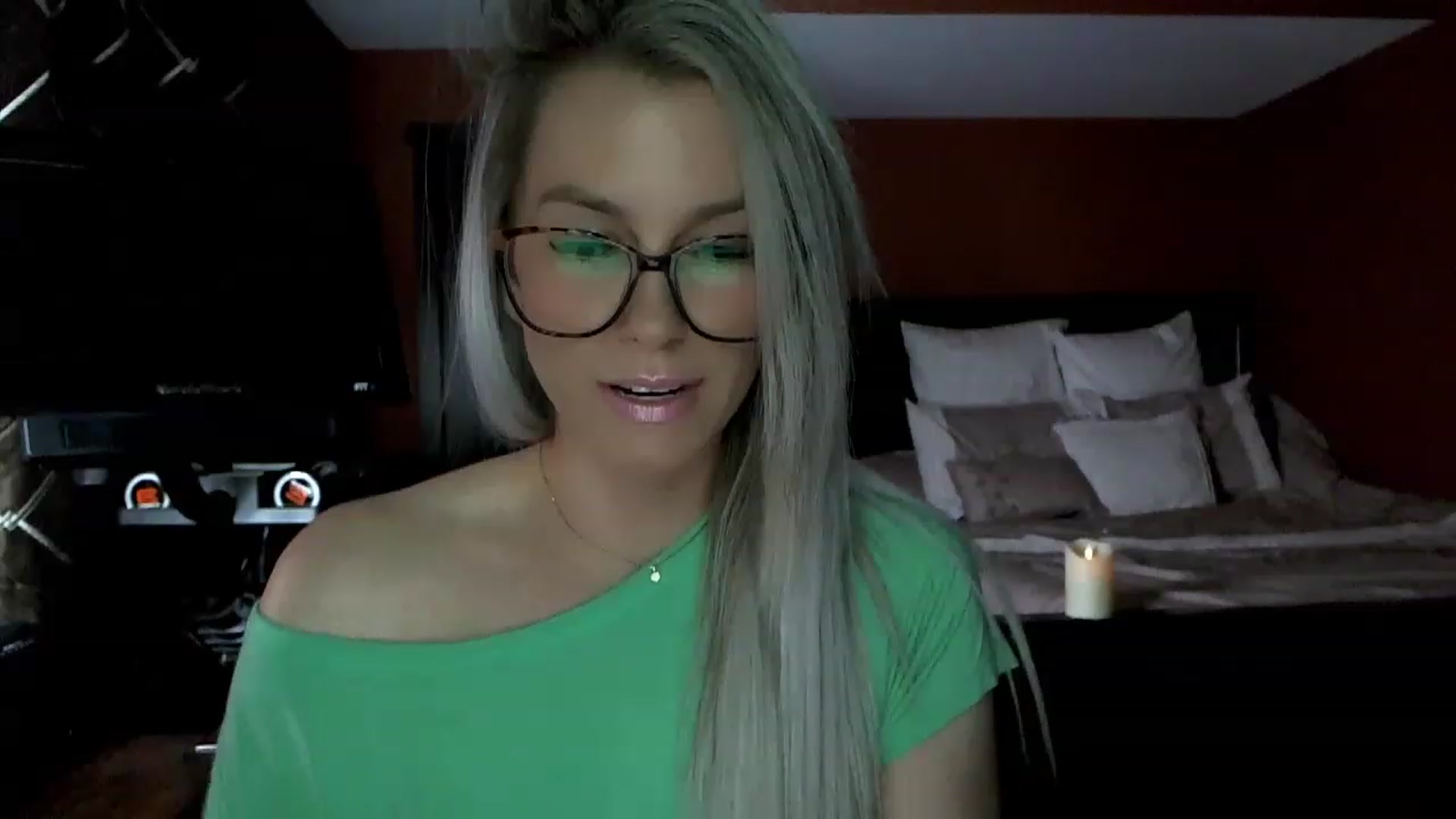 Gallery image thumbnail from Cora9's myfreecams stream on, 01/18/2023, 05:13 image 8 of 20