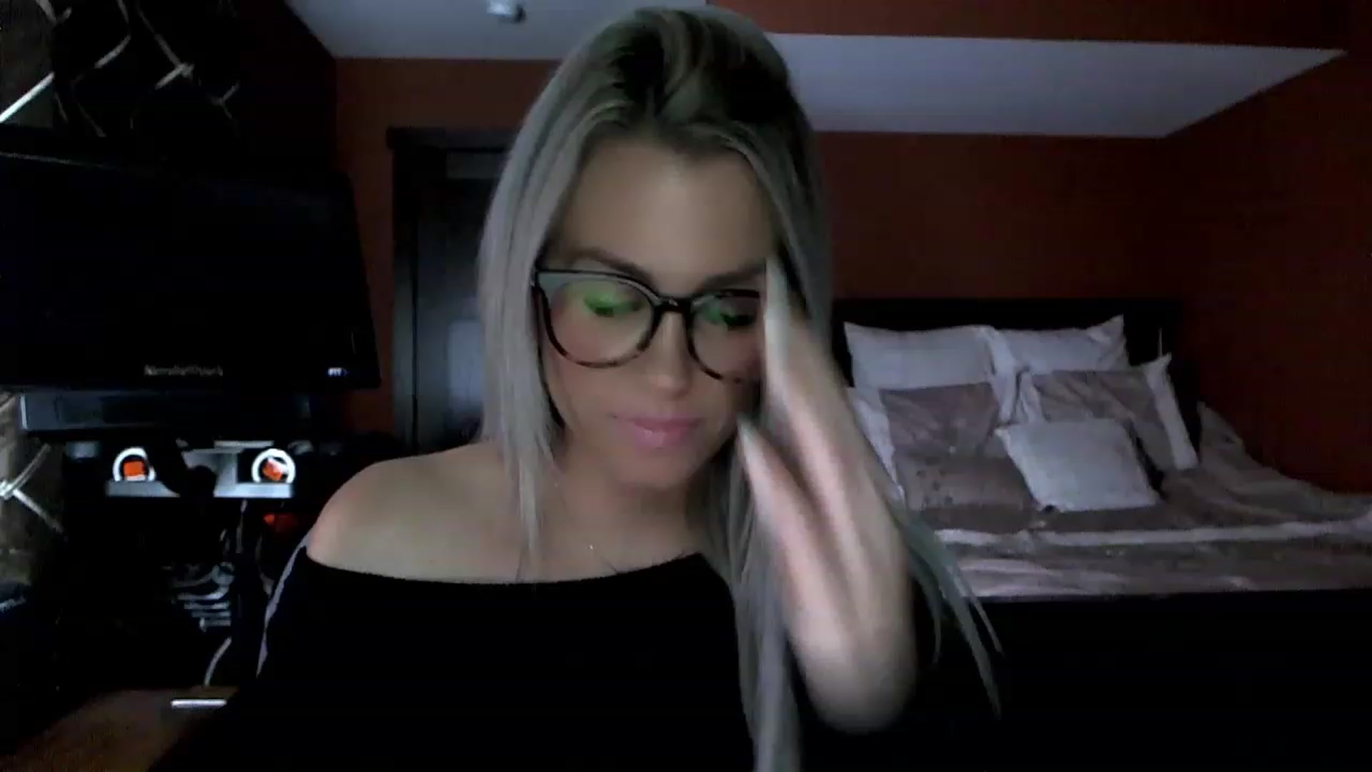 Gallery image thumbnail from Cora9's myfreecams stream on, 01/26/2023, 05:45 image 18 of 20