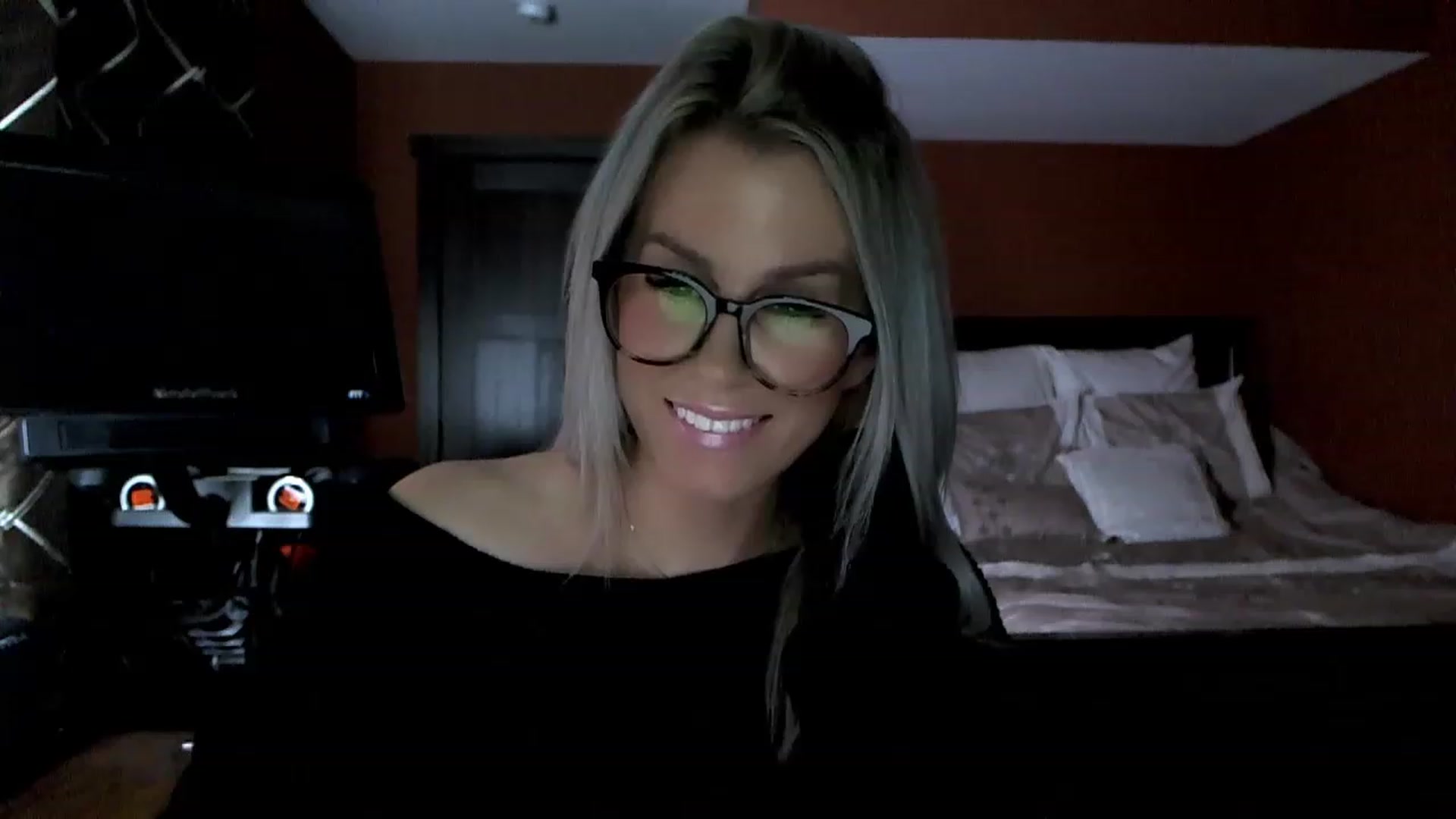 Gallery image thumbnail from Cora9's myfreecams stream on, 01/26/2023, 05:45 image 17 of 20
