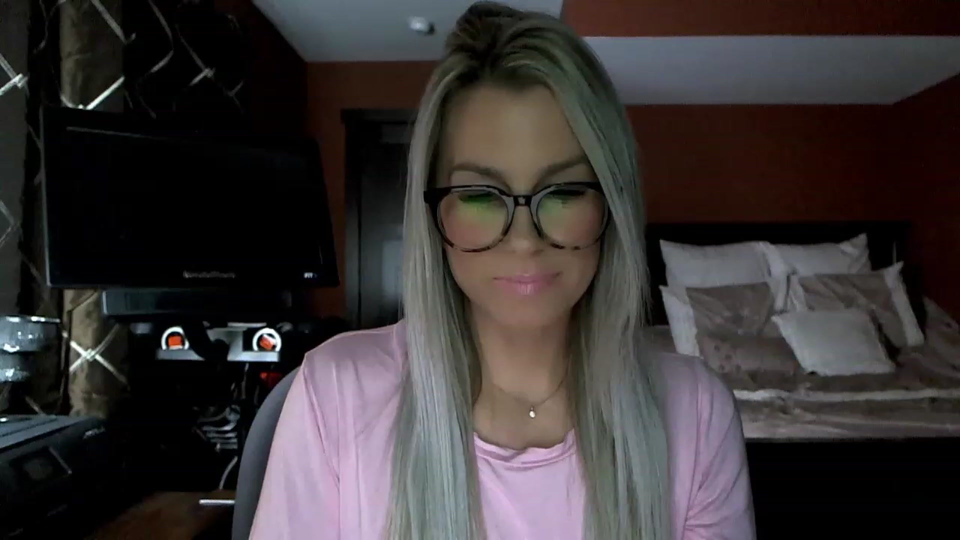 Gallery image thumbnail from Cora9's myfreecams stream on, 01/31/2023, 05:26 image 5 of 20