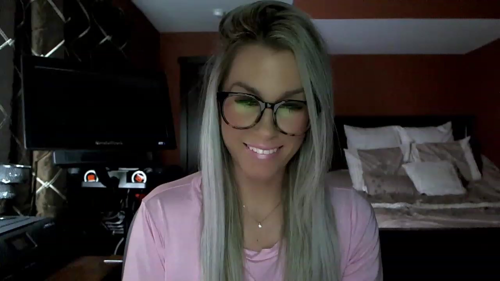 Gallery image thumbnail from Cora9's myfreecams stream on, 01/31/2023, 05:26 image 10 of 20