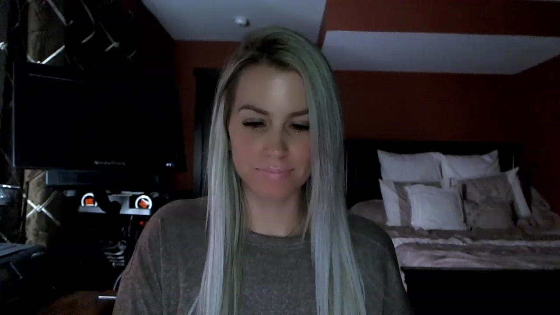 Gallery image thumbnail from Cora9's myfreecams stream on, 02/03/2023, 05:53 image 17 of 20